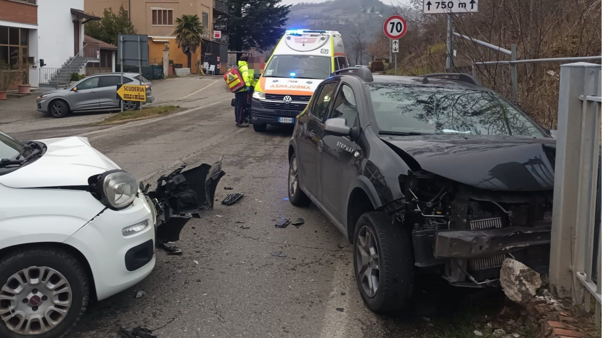 Incidente stradale a Cernusca, tre persone ferite