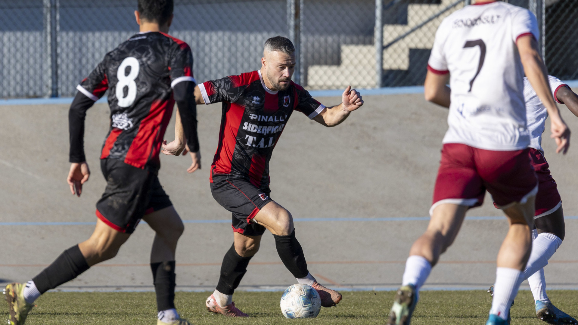 Fiorenzuola, pioggia chance alle ortiche: col Corticella è solo pari