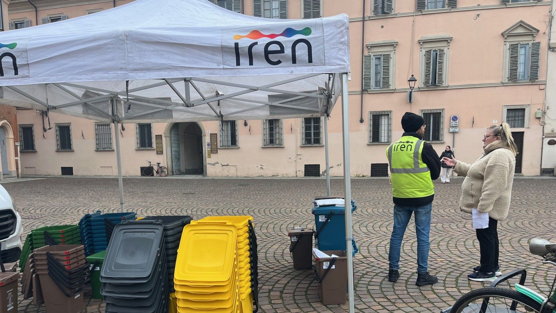 Raccolta puntuale, Iren apre un EcoPoint per assistenza e chiarimenti
