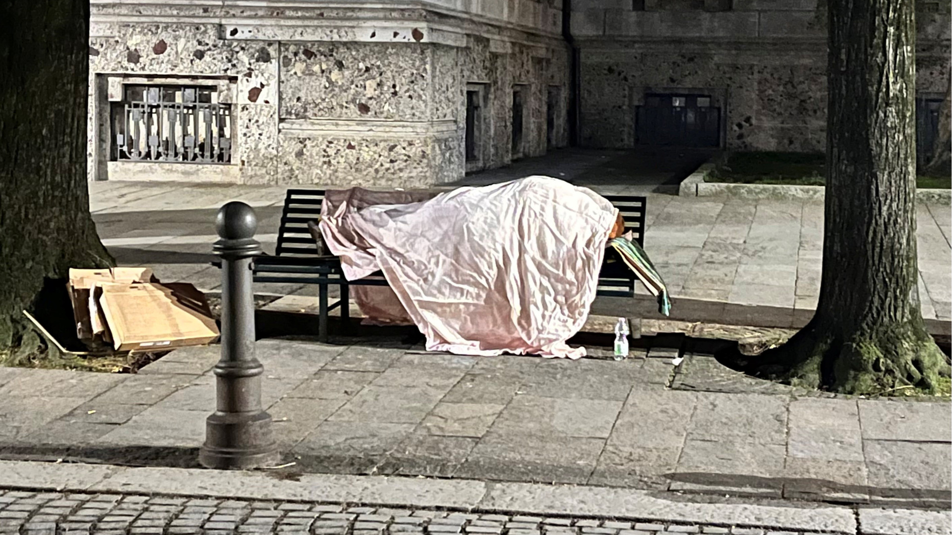 Il freddo attacca i senzatetto, «una vittoria il sì al dormitorio»