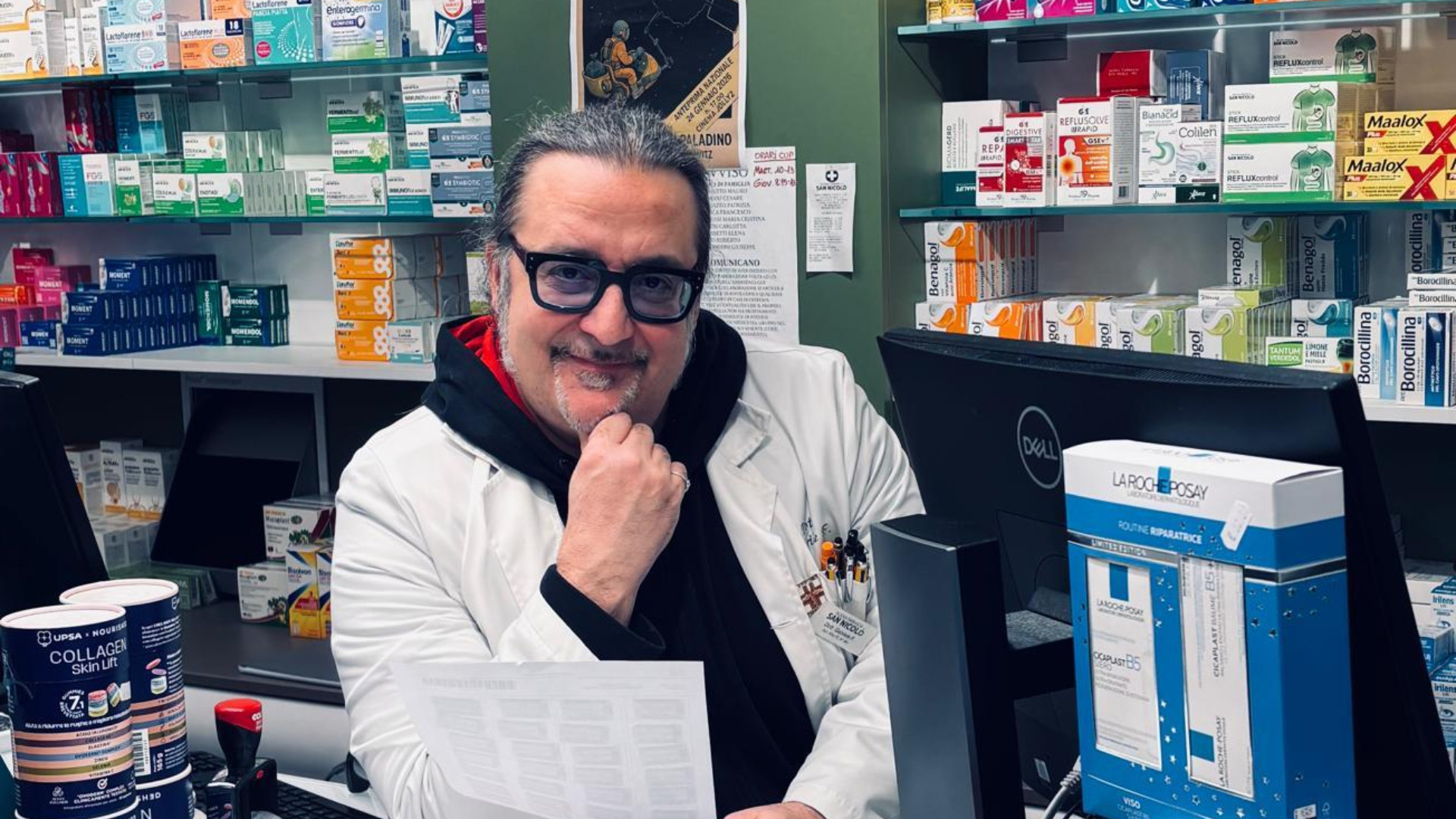 Di giorno dispensa farmaci, la notte assoli di chitarra