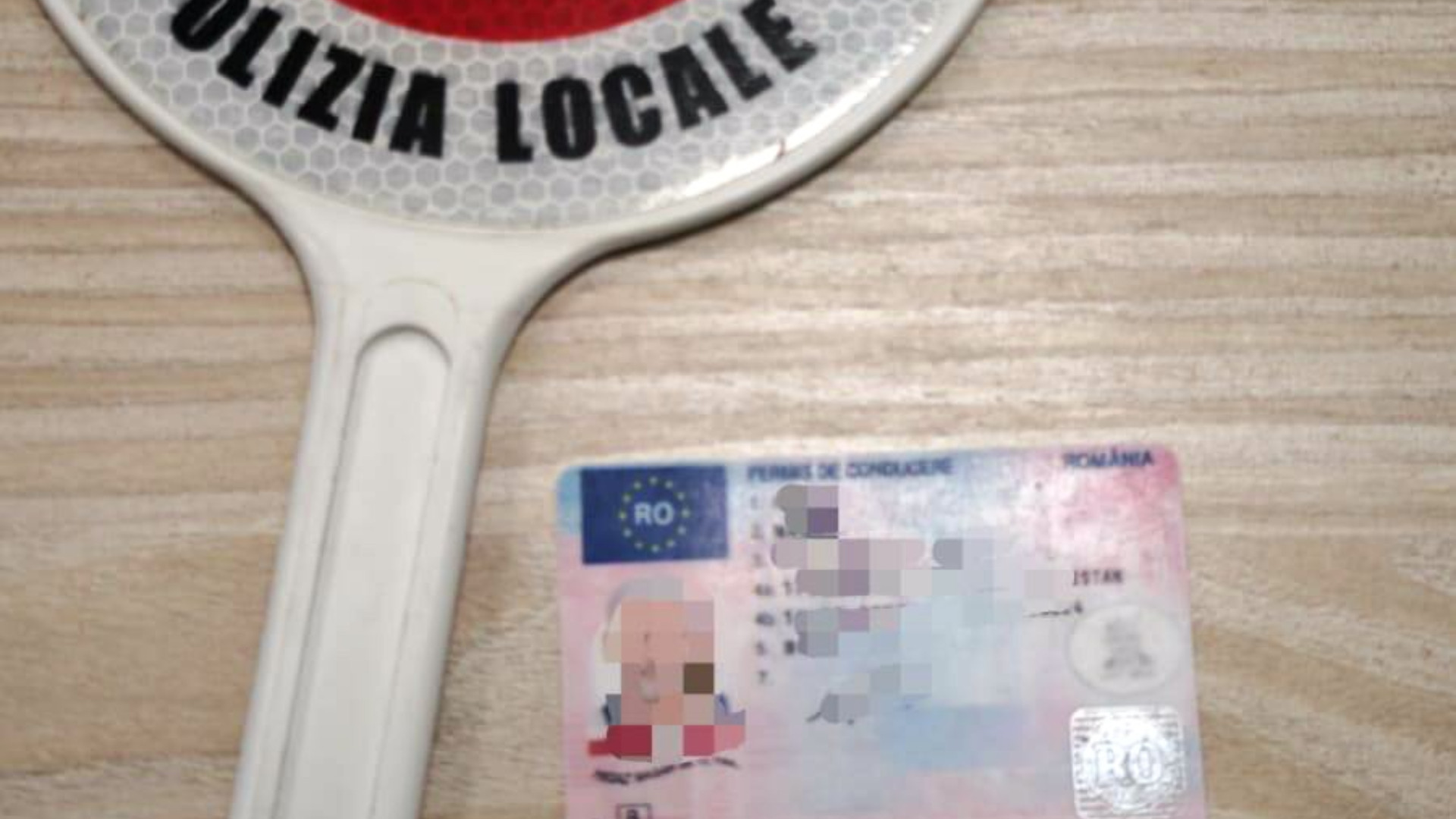 Castello, pizzicato con la patente tarocca, 5mila euro di multa