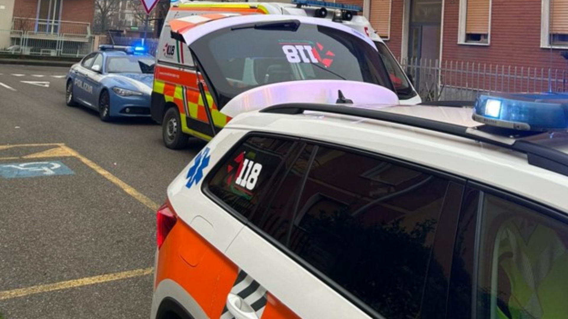 Sul posto, 118 e polizia