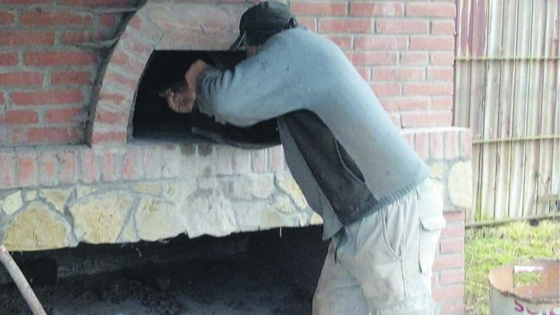 Forno San Lorenzo, il sogno si realizza: l'impastatrice la regala Bulla