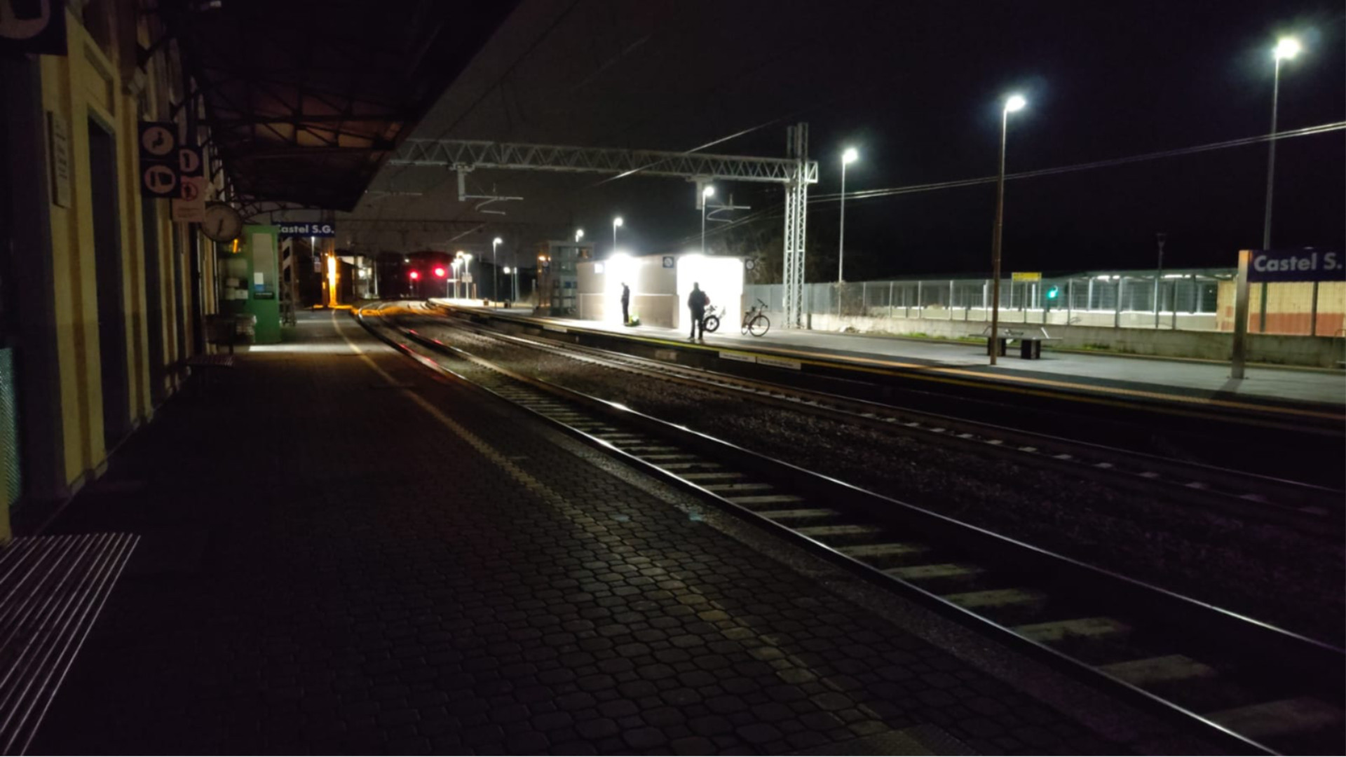 Stazione di Castello, ancora problemi alla illuminazione