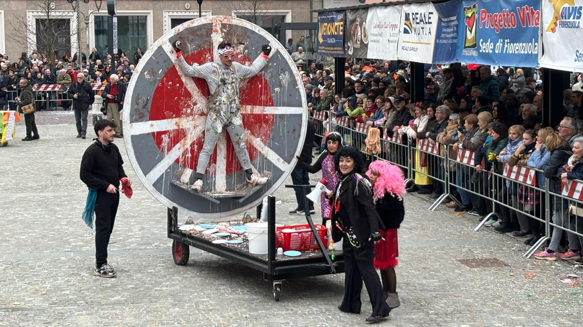 Saltata la serata di sabato alla Zobia. Morganti furioso