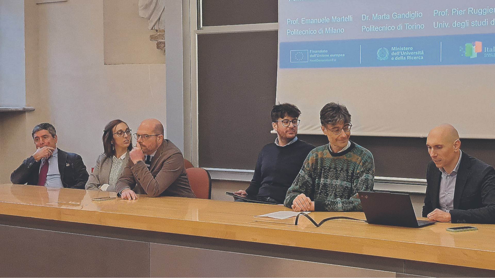 I relatori durante la presentazione dei risultati del progetto “Smart Energy in cities and communities for 2050” al Polo piacentino