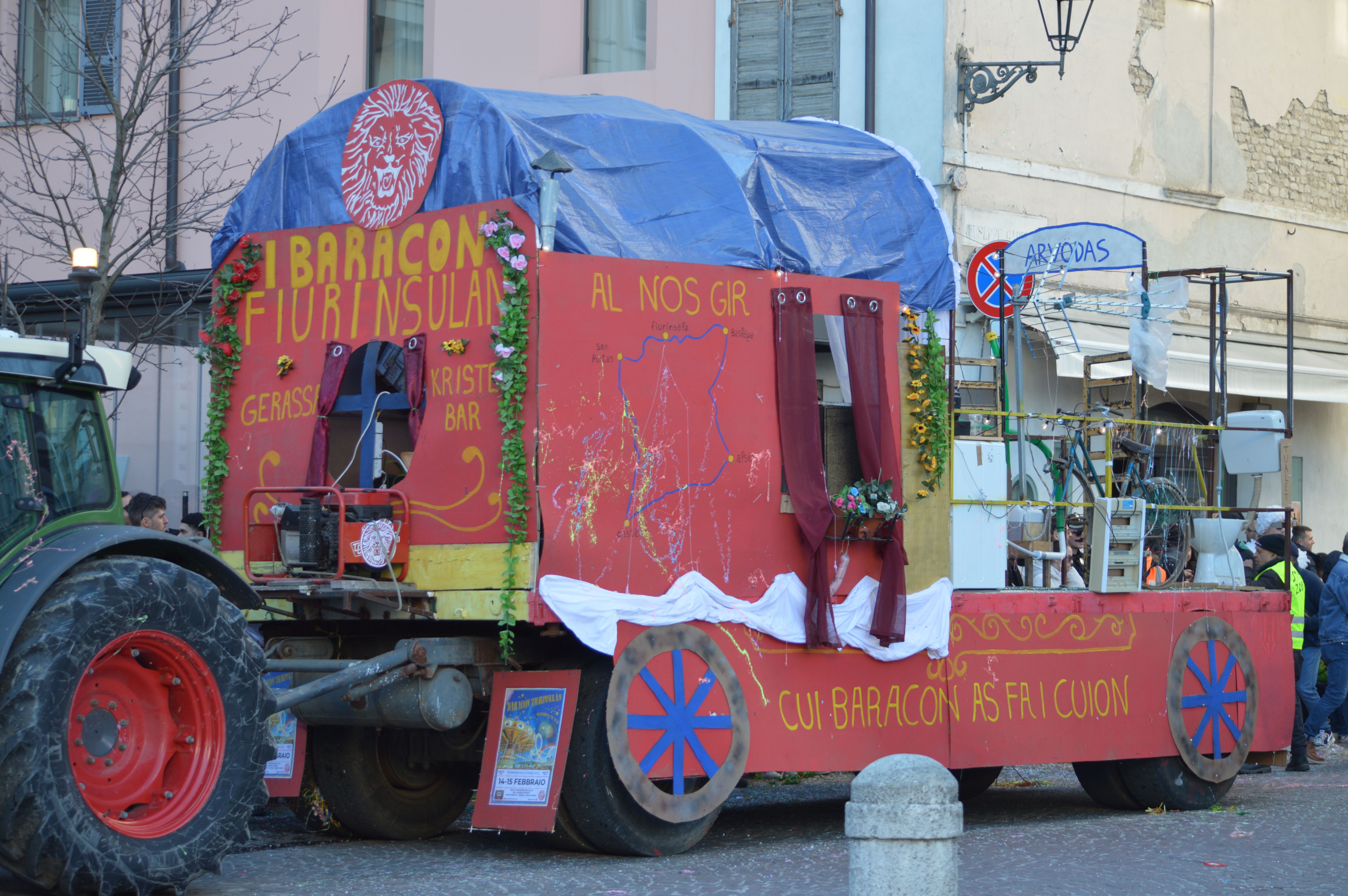 Il carro vincitore del 43esimo Palio della Zobia