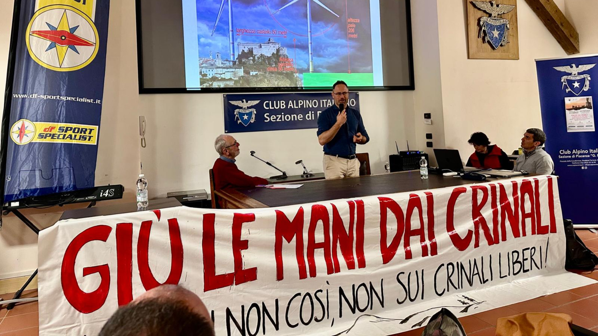 Anche da Piacenza sale il "no" per le pale sul Crociglia