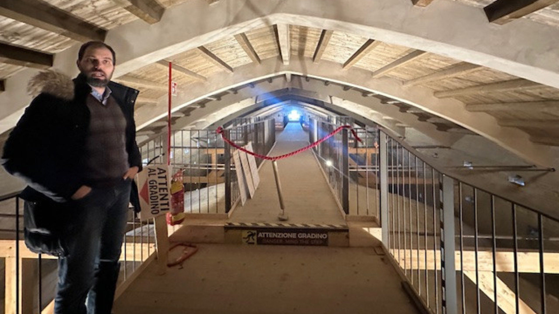 Manuel Ferrari nel settotetto del Duomo di Piacenza - © Libertà/Patrizia Soffientini