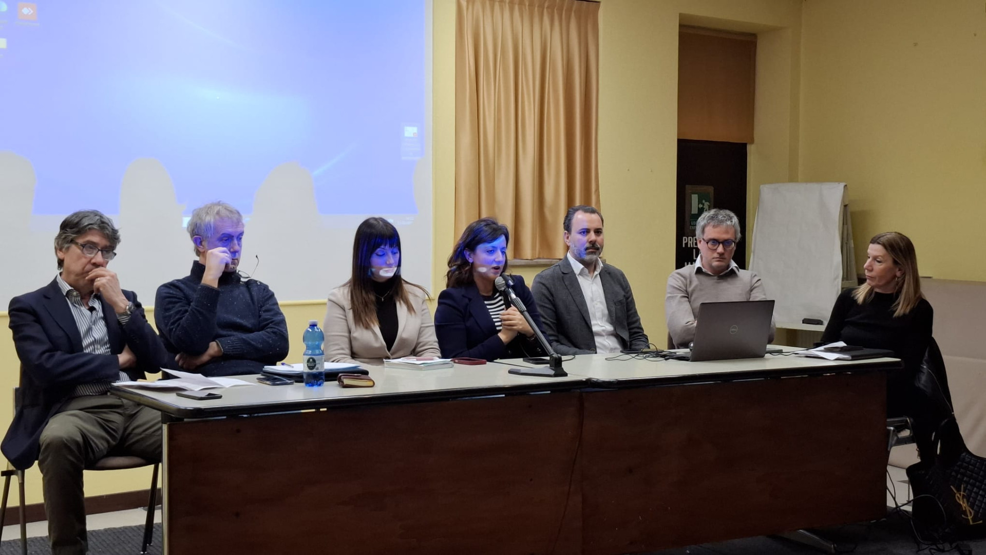 Riqualificazioni e arredo cittadino, Hub urbano a Castel San Giovanni