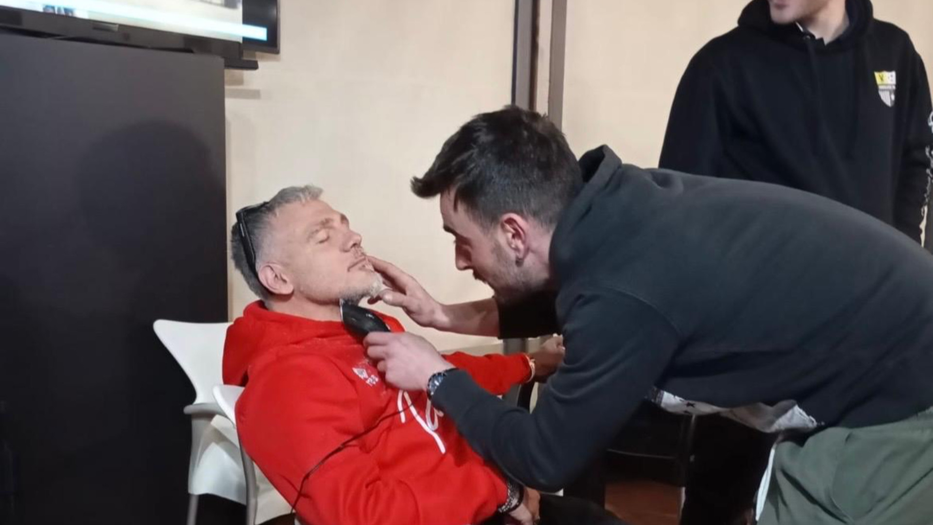 La prima vittoria costa la barba di mister Subacchi