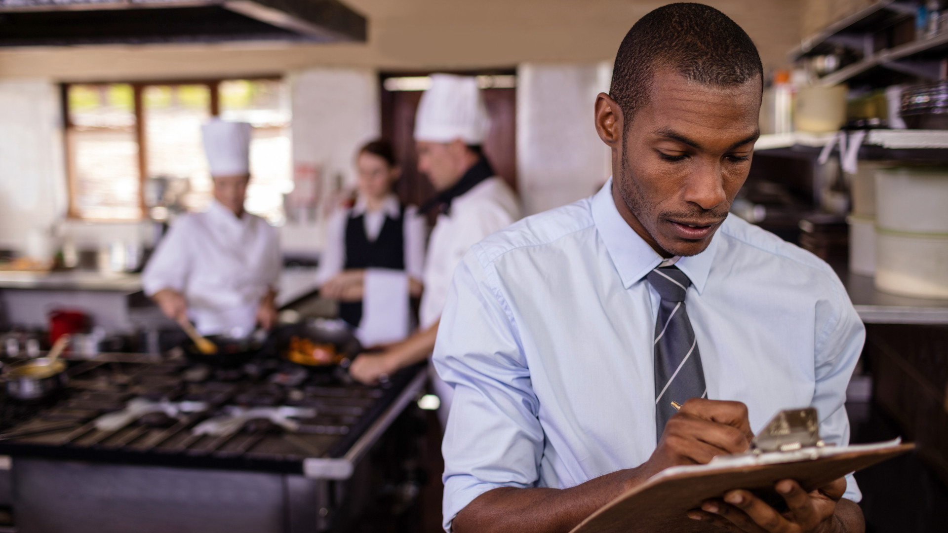 Confesercenti Piacenza: dalla prevenzione ai controlli, più sicurezza per i pubblici esercizi
