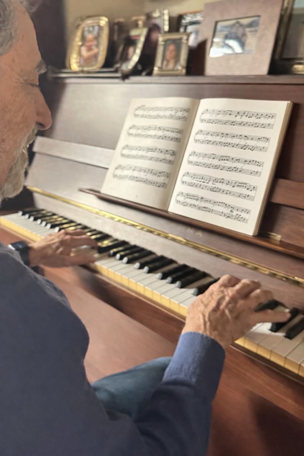 Marzio Cimmino al pianoforte