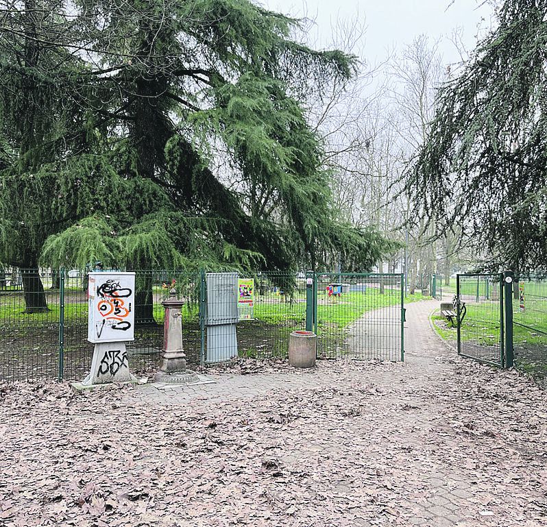 I giardini Giana Anguissola di via Emmanueli - foto Marcello Tassi