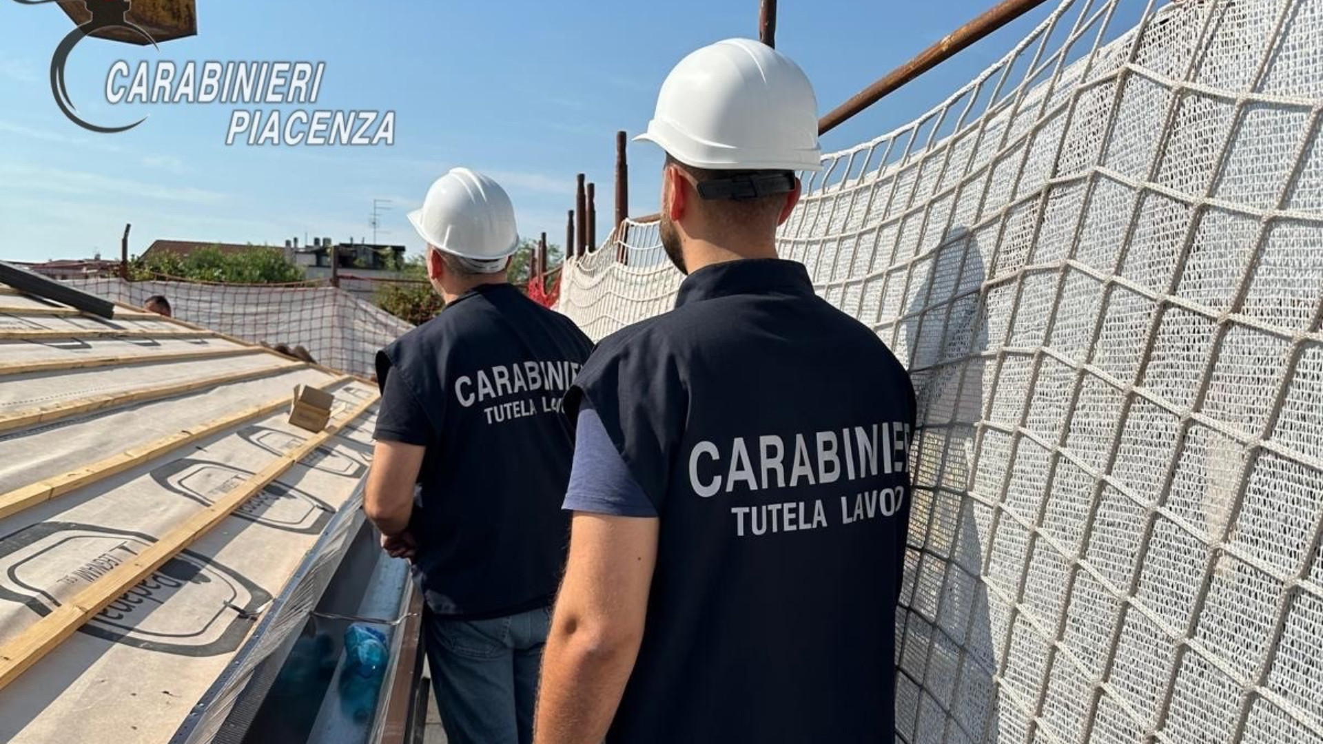 Carabinieri in un cantiere, quattro denunce e due sospensioni
