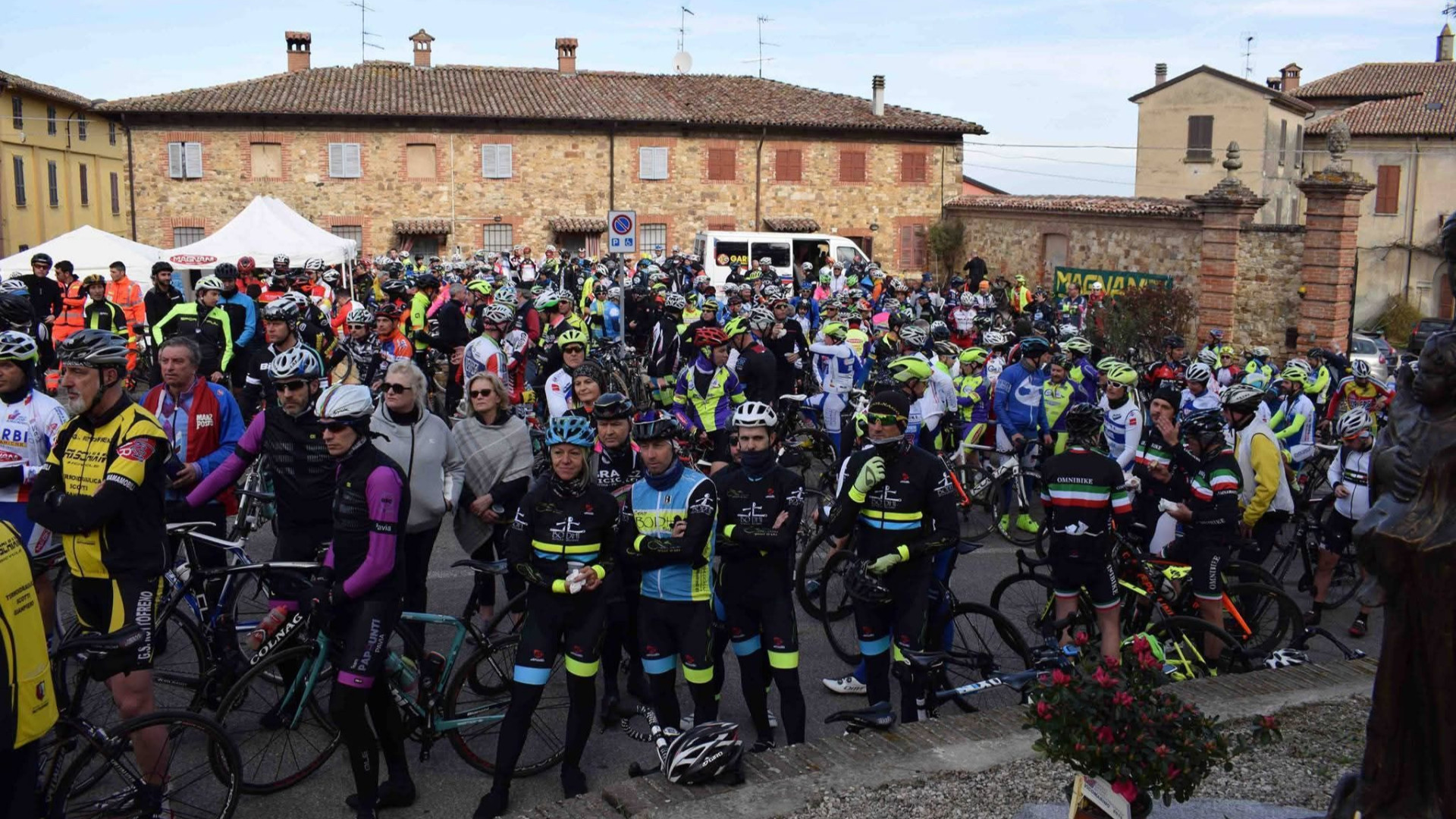 Stagione ciclistica, ritrovo degli appassionati alla “Madonnina dei corridori”