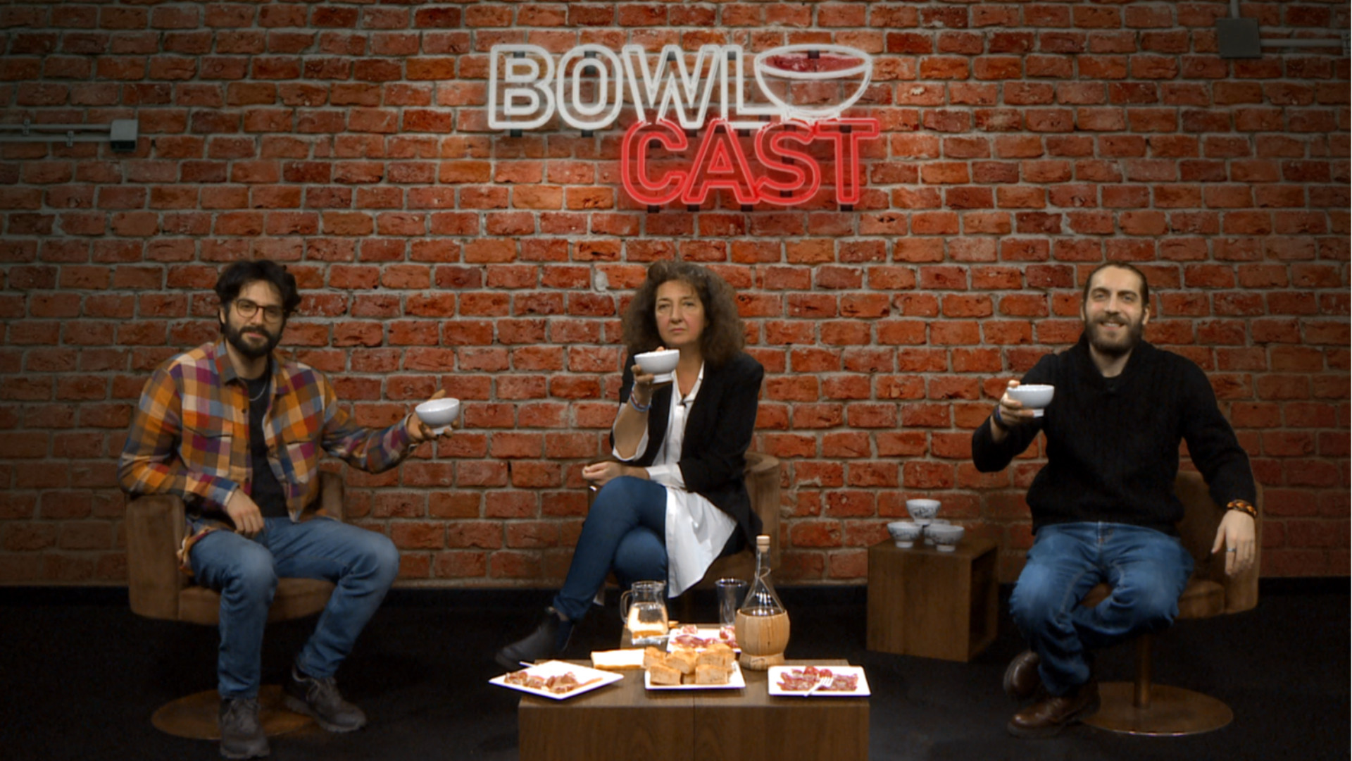 Mr. Bowl: «Auguri a tutte le donne! Che grande Gabriella Simoni»