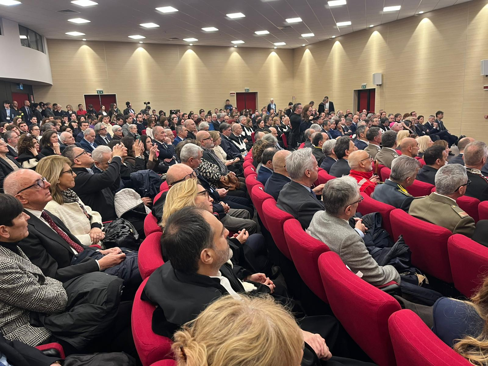 Il Dies Academicus dell'Università Cattolica di Piacenza con lo chef Carlo Cracco