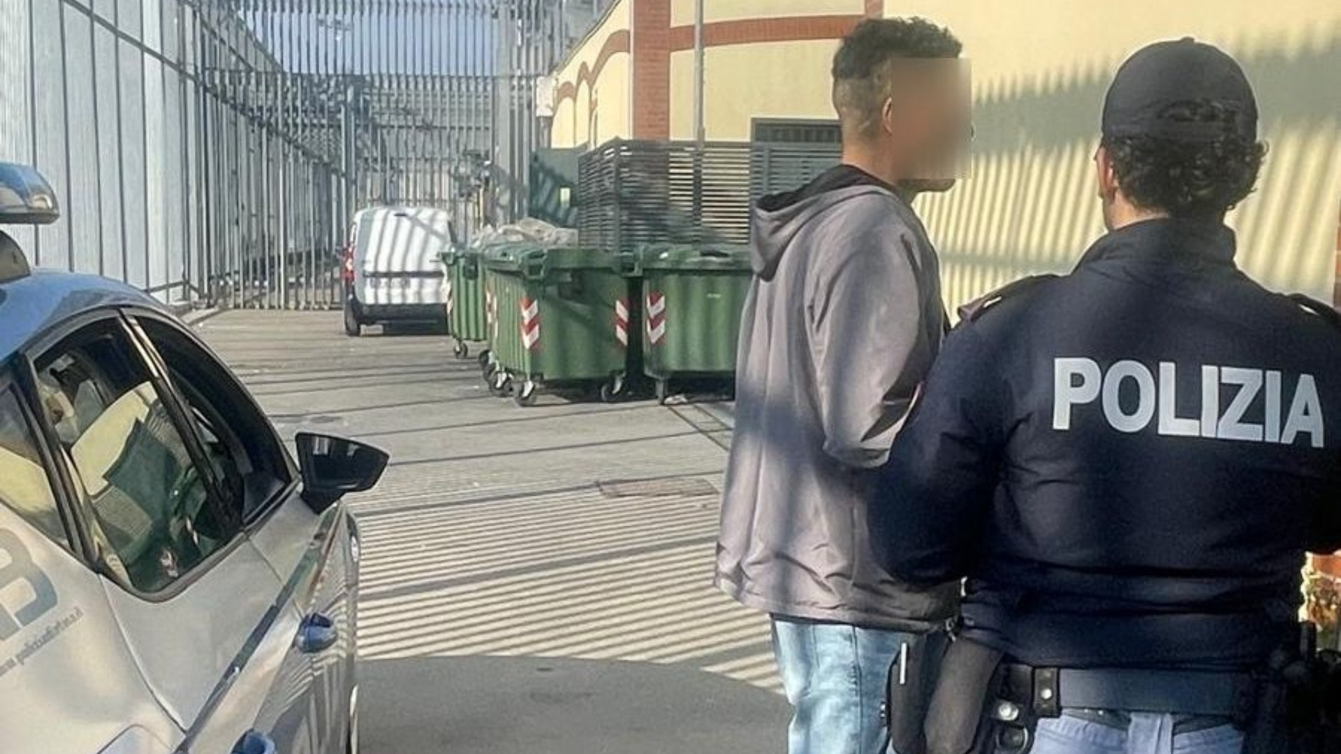 Contrasto all’immigrazione clandestina, espulsi due cittadini irregolari