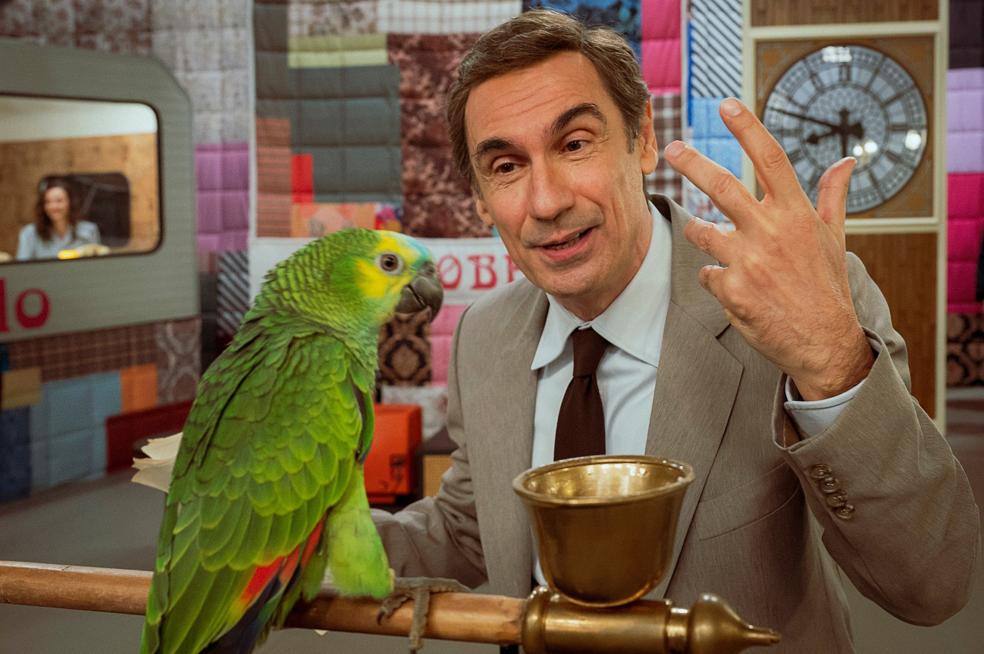 Un eccezionale Fabrizio Gifuni è Enzo Tortora