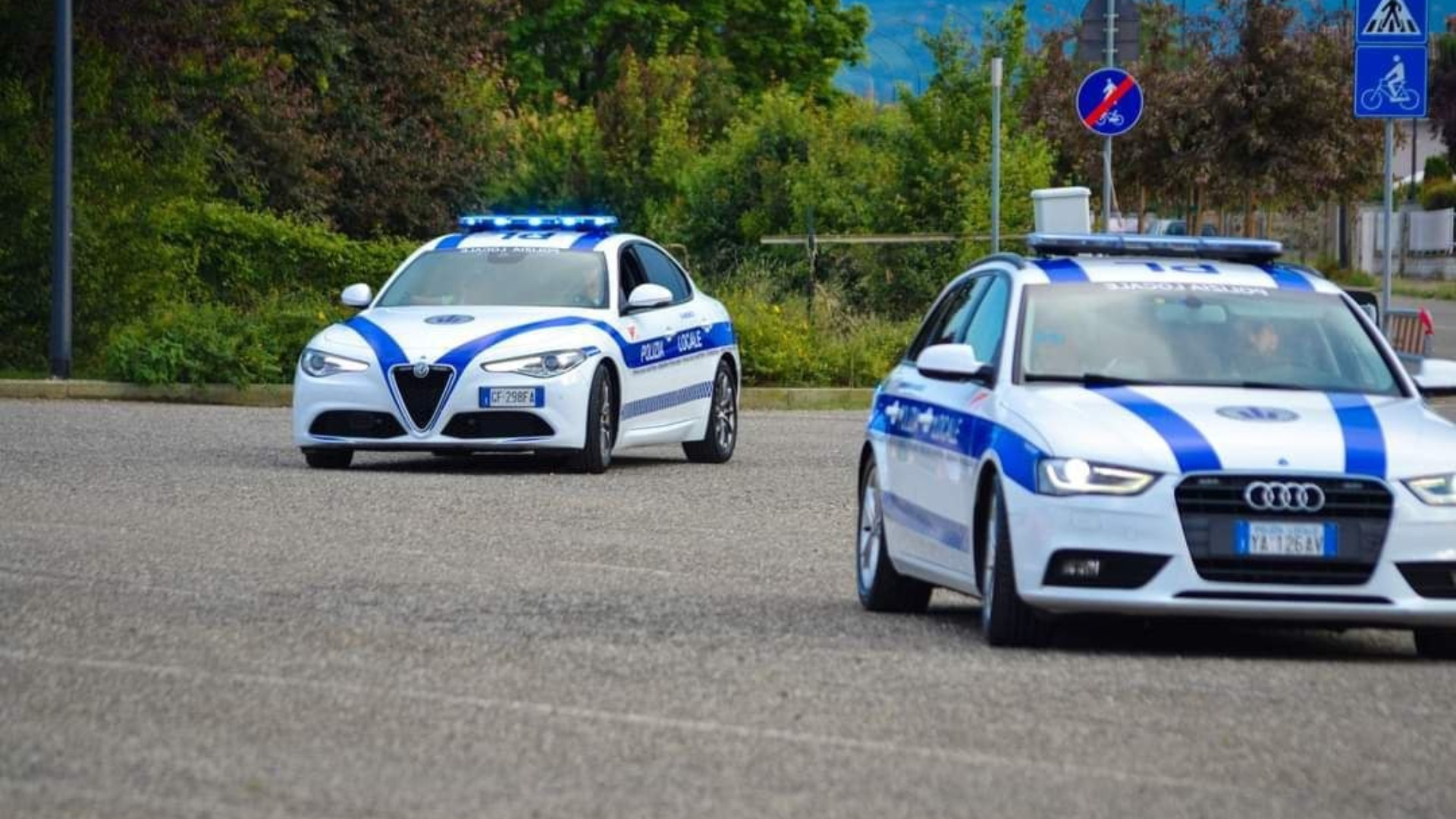 Patente già ritirata, 13 auto senza assicurazione, 118 senza revisione