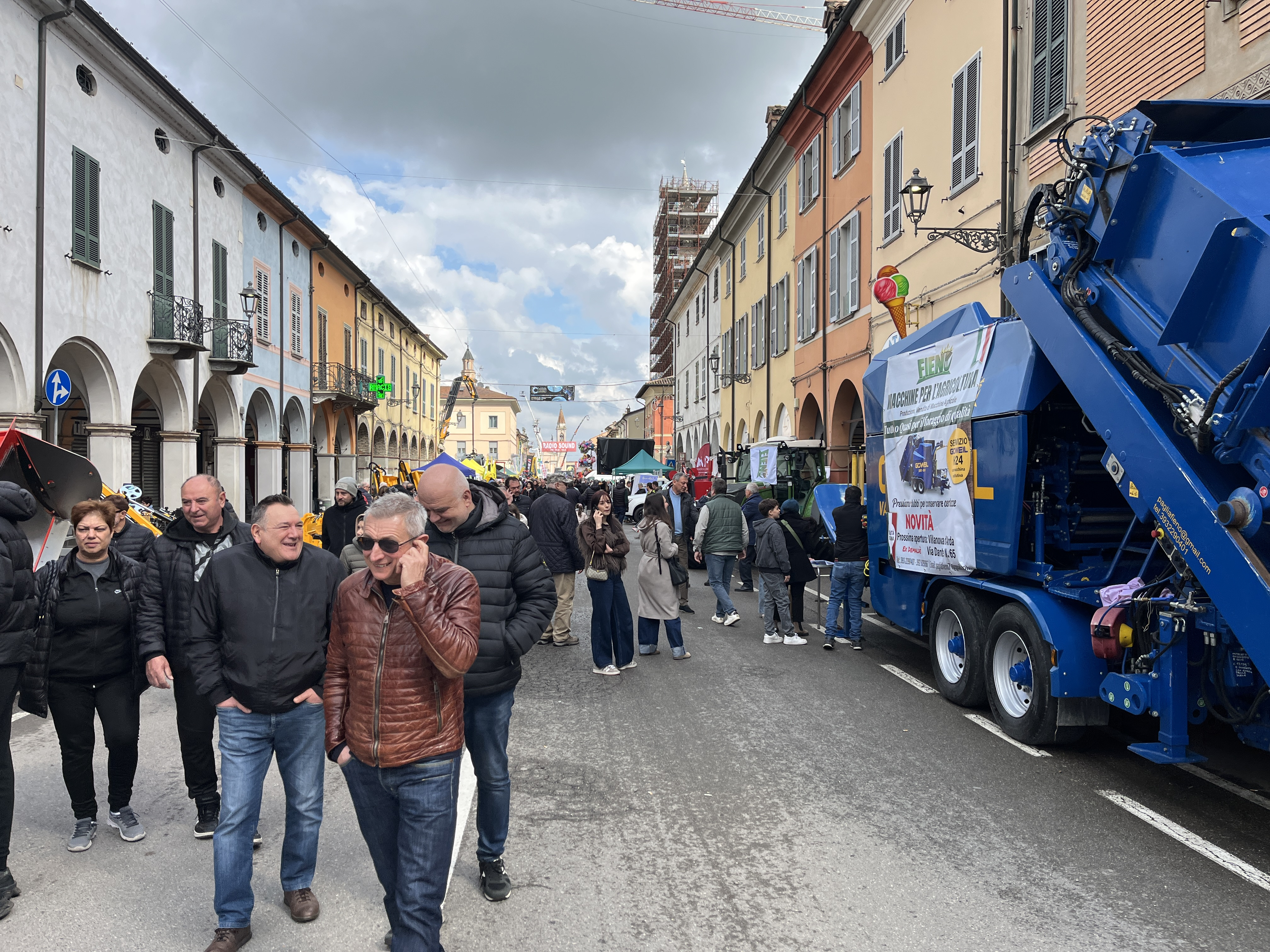 Alcune immagini della Fiera magiostrina 2026