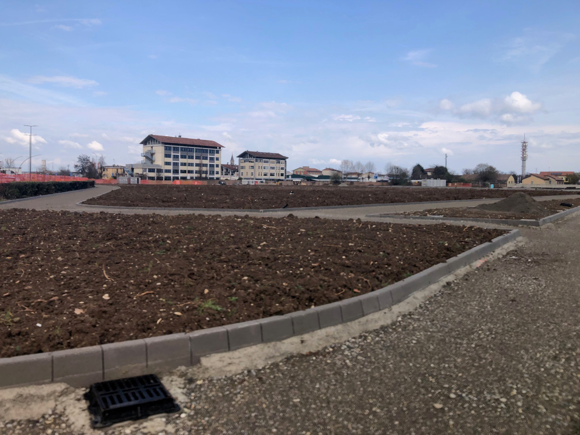 Area cantiere ex Camuzzi - roccella