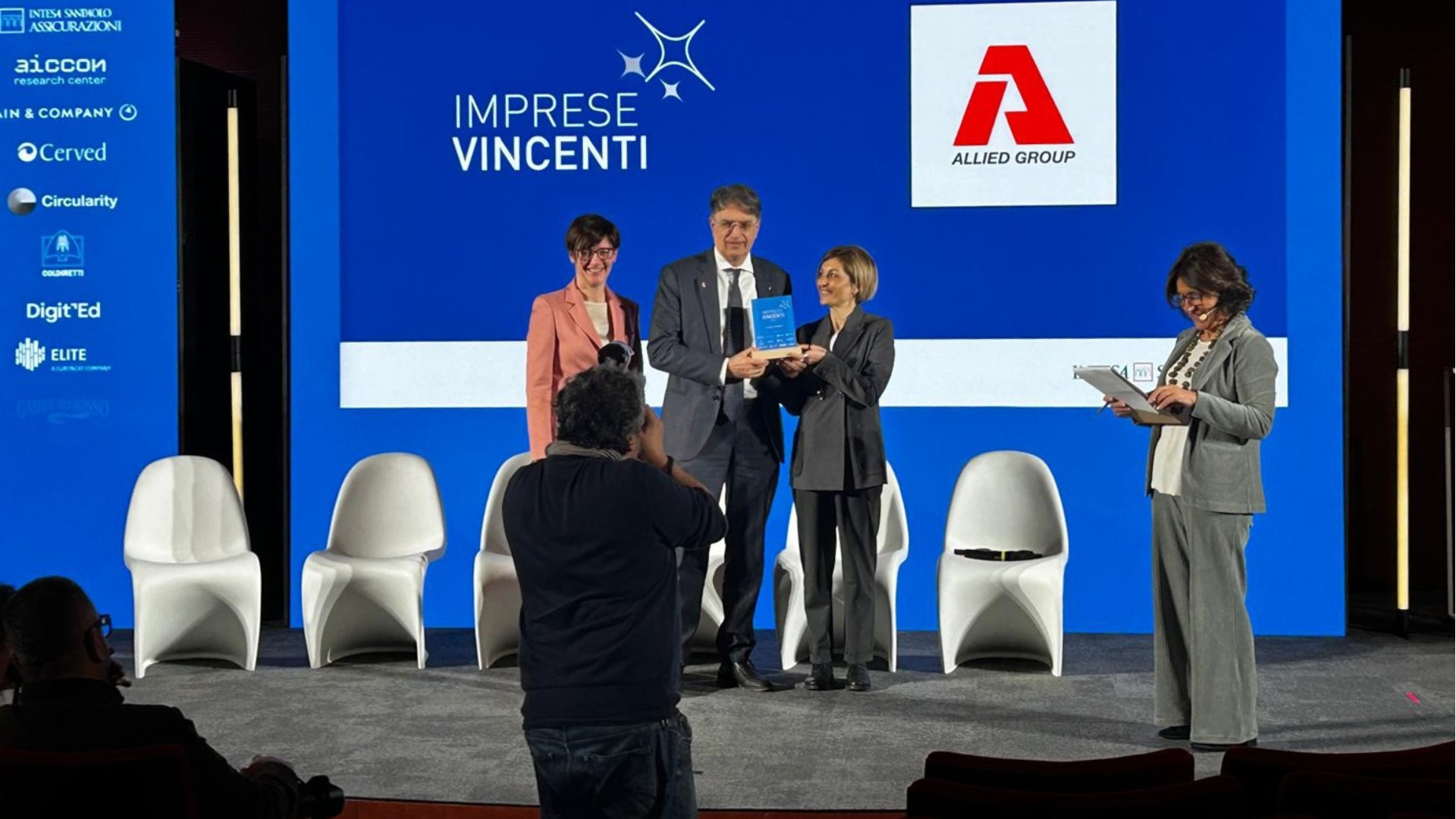 La premiazione di Allied