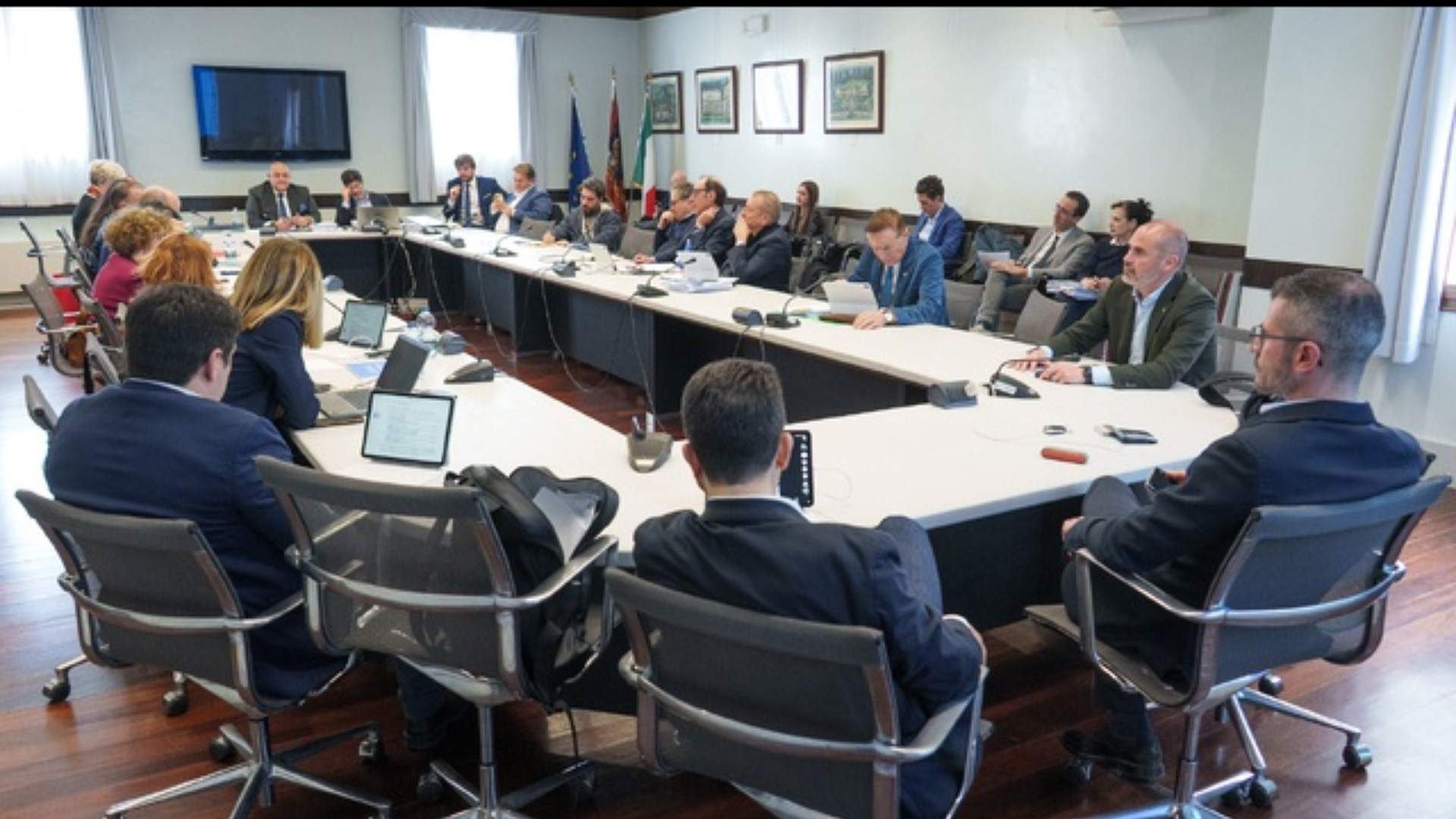 Terza commissione dà via libera alla manovra di bilancio