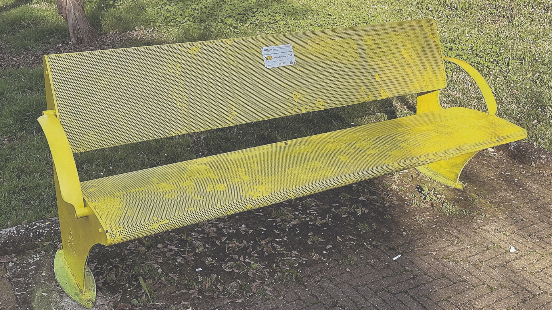 Gina La Panchina Gialla