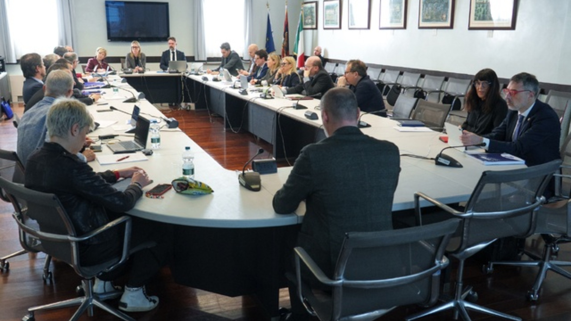 Seconda commissione: audizioni per approfondire la riforma del sistema portuale italiano tinyurl.com