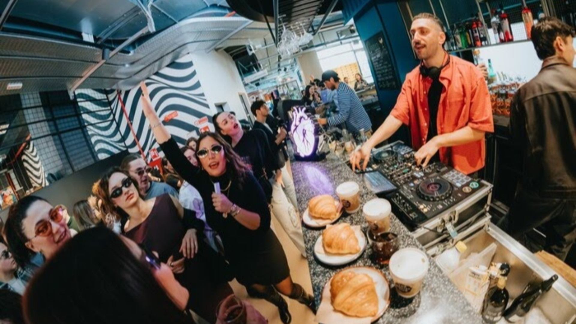 Una serata tra amici © ANSA