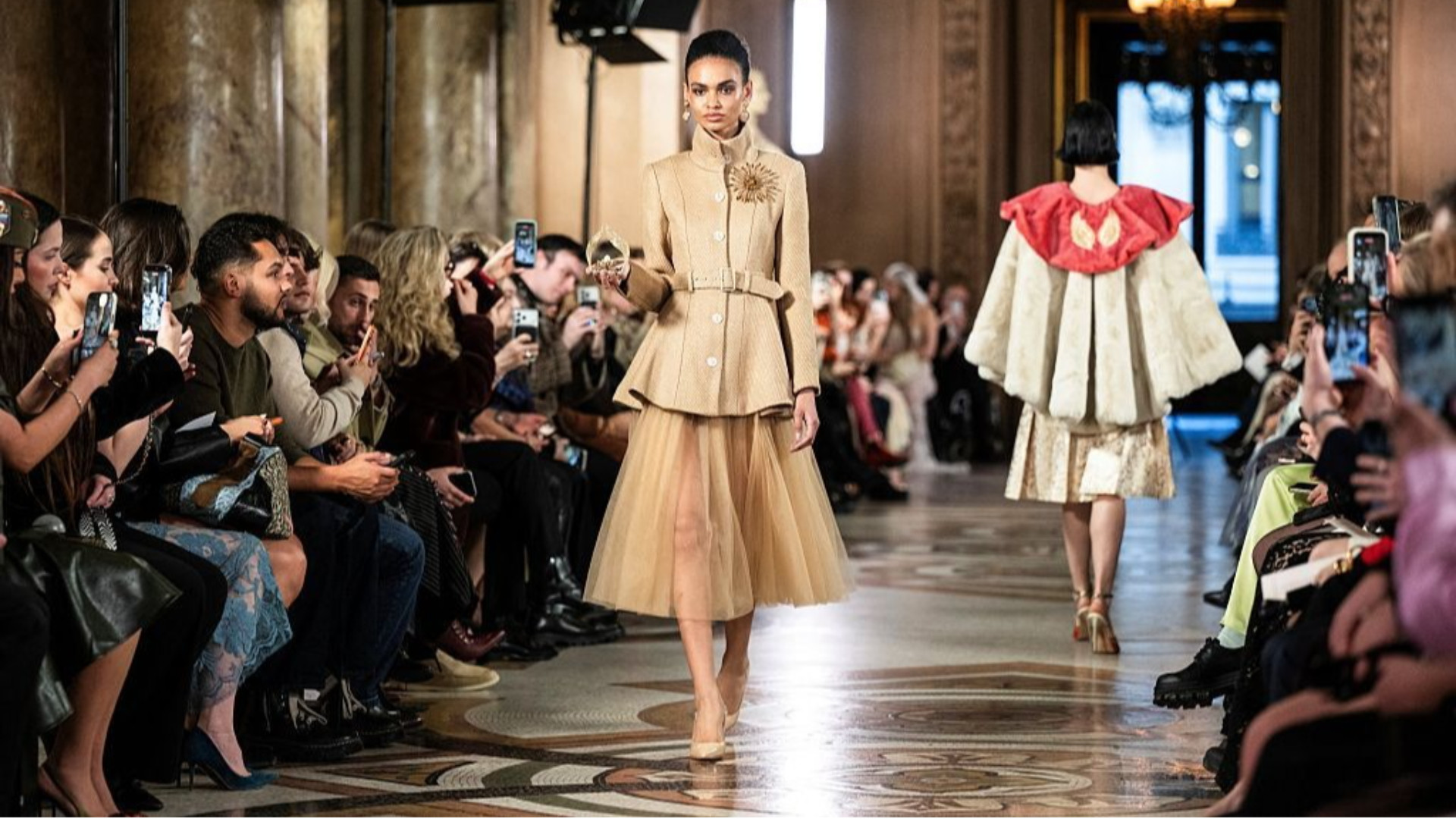 La sfilata parigina di Max Alexander- © ANSA