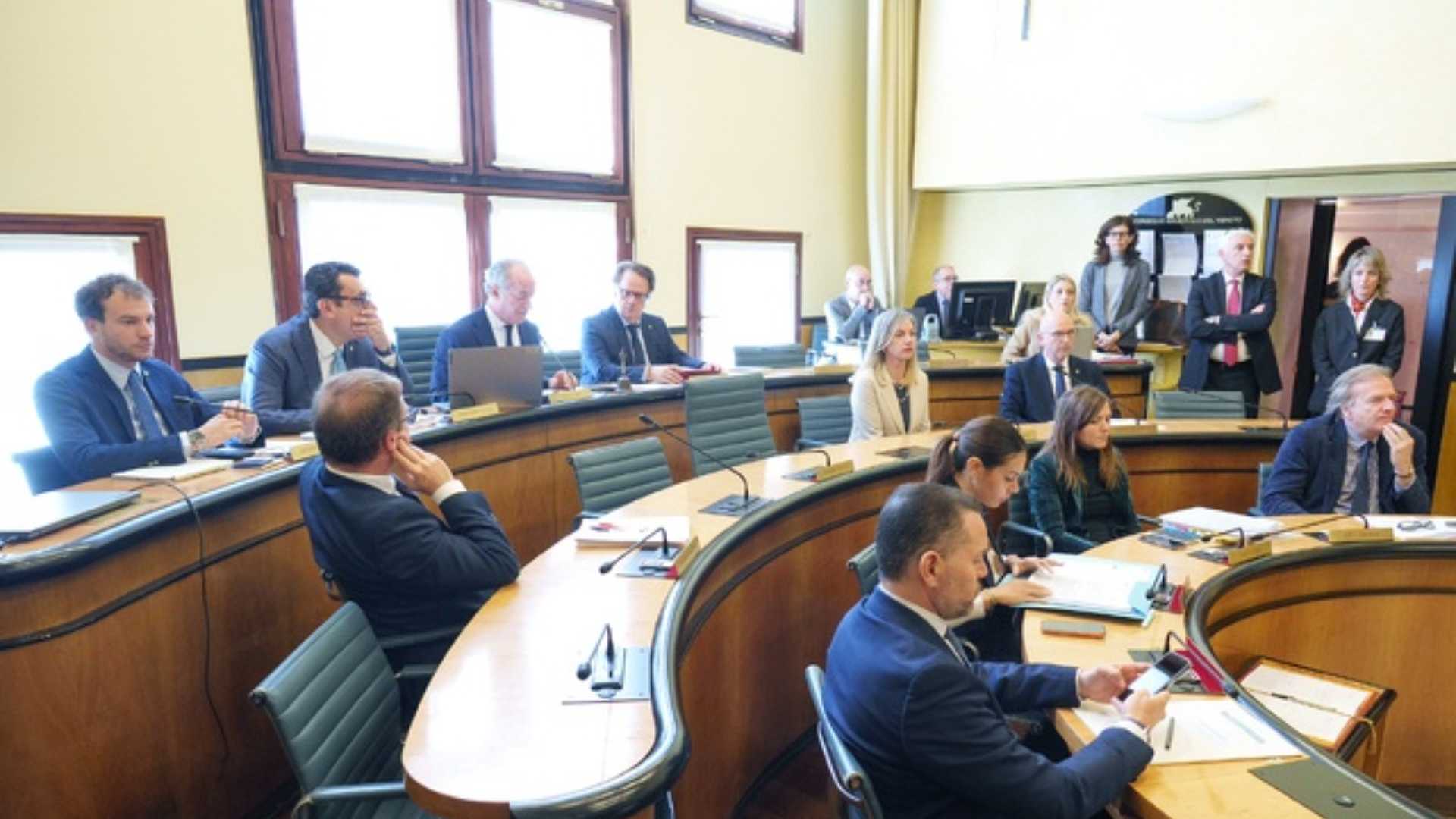 CRV - Consiglio Veneto, iniziato l’esame Documento di economia e finanza regionale 2026-28