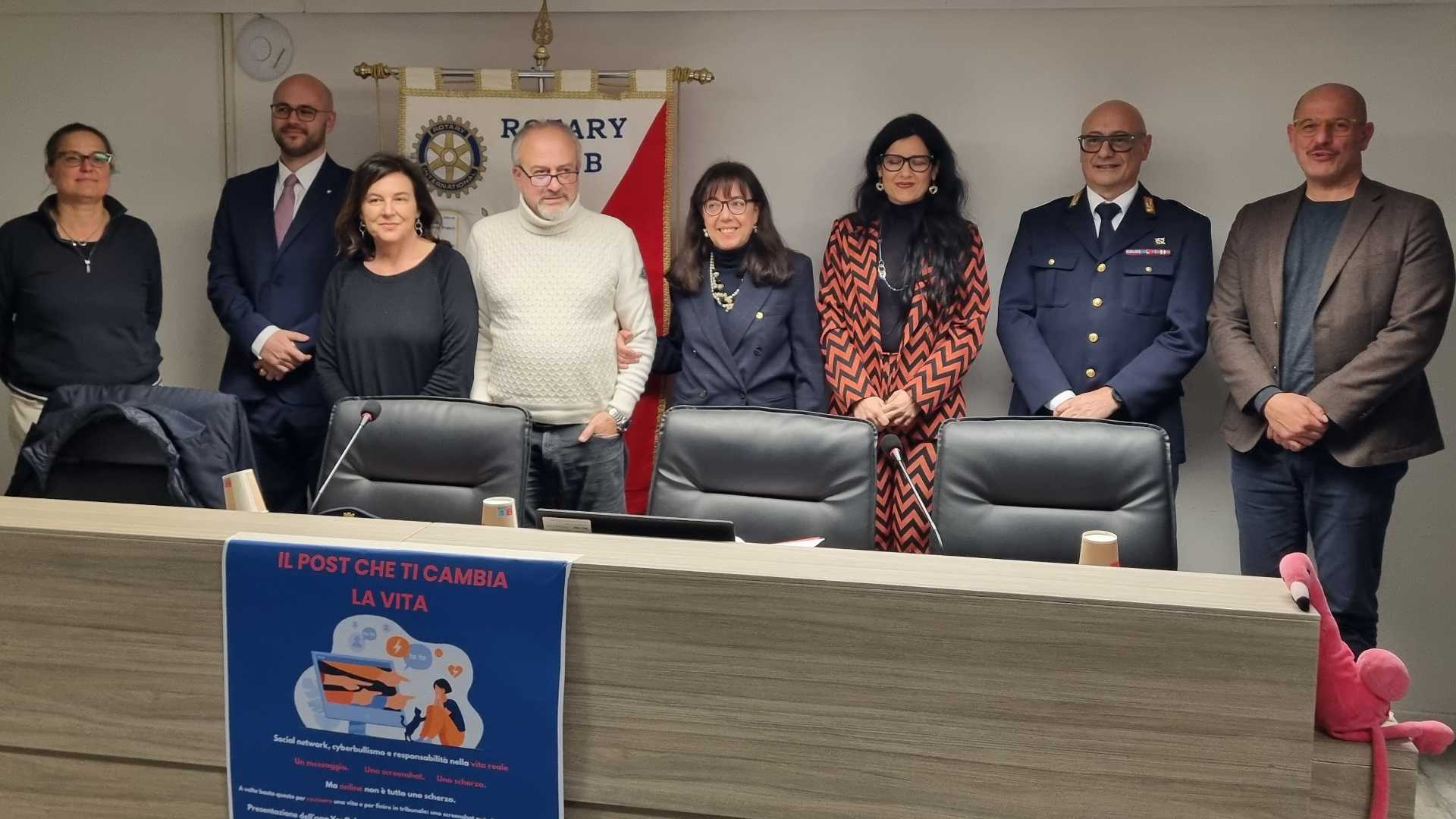 Fare squadra per combattere il cyberbullismo: «Gli adulti siano d'esempio»