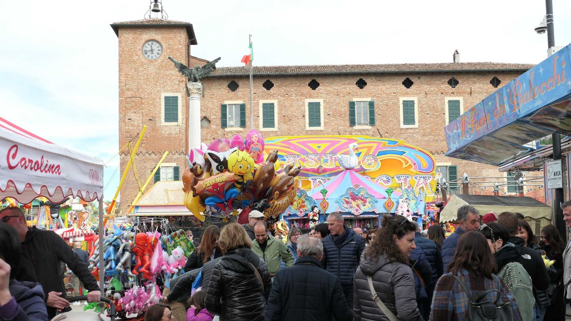 Borgonovo, la Fiera dell'Angelo al via con oltre 200 banchi
