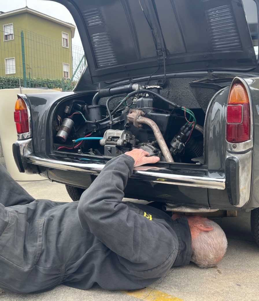 Storie di voi, il maestro meccanico di 86 anni: «Ascolto ancora i motori»