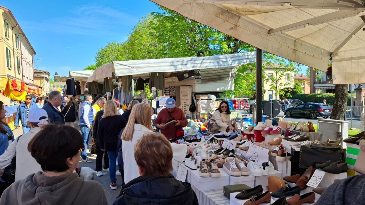 L'assalto alle bancarelle