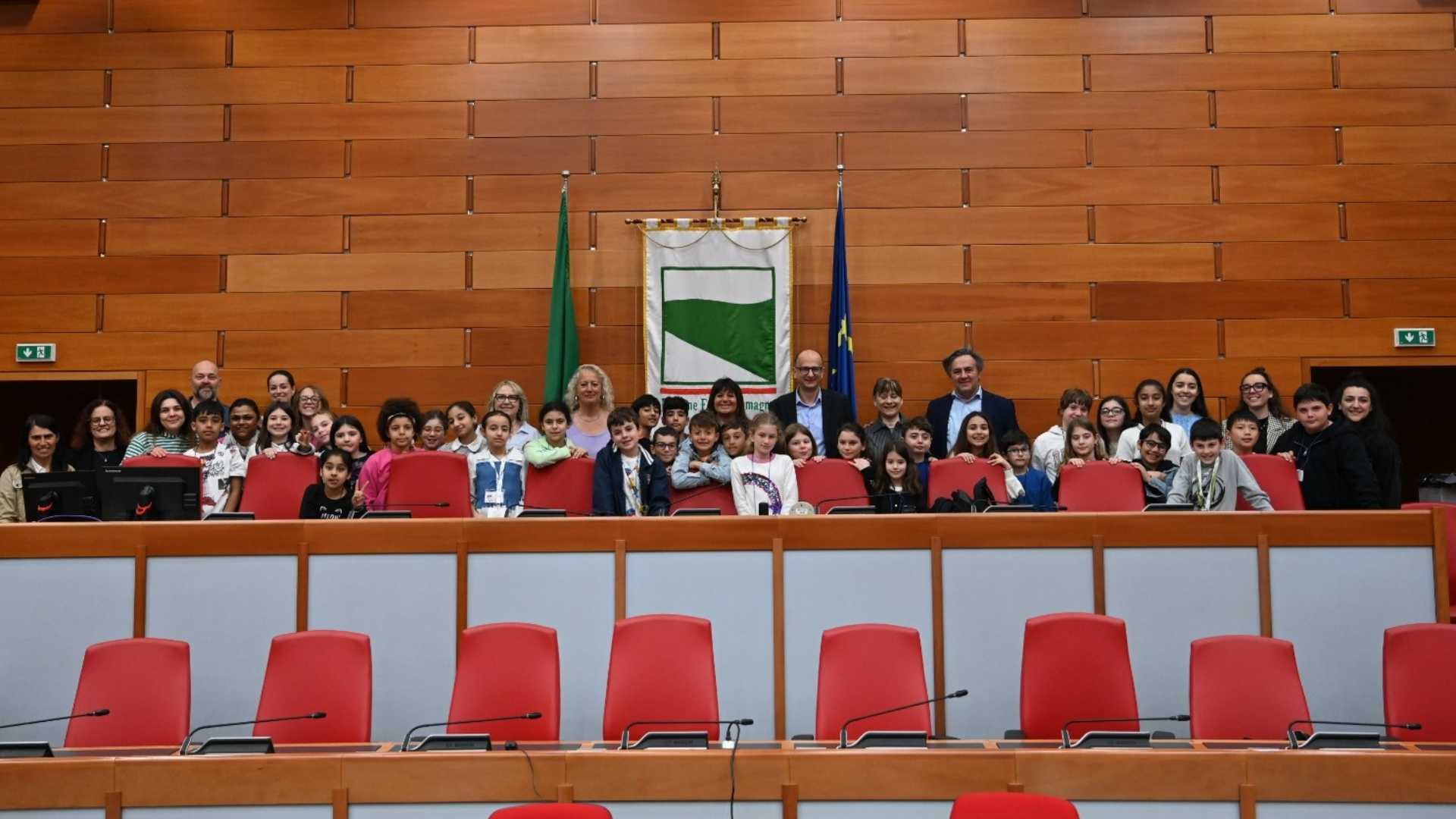 Cortemaggiore, studenti a Bologna nella “casa delle leggi”