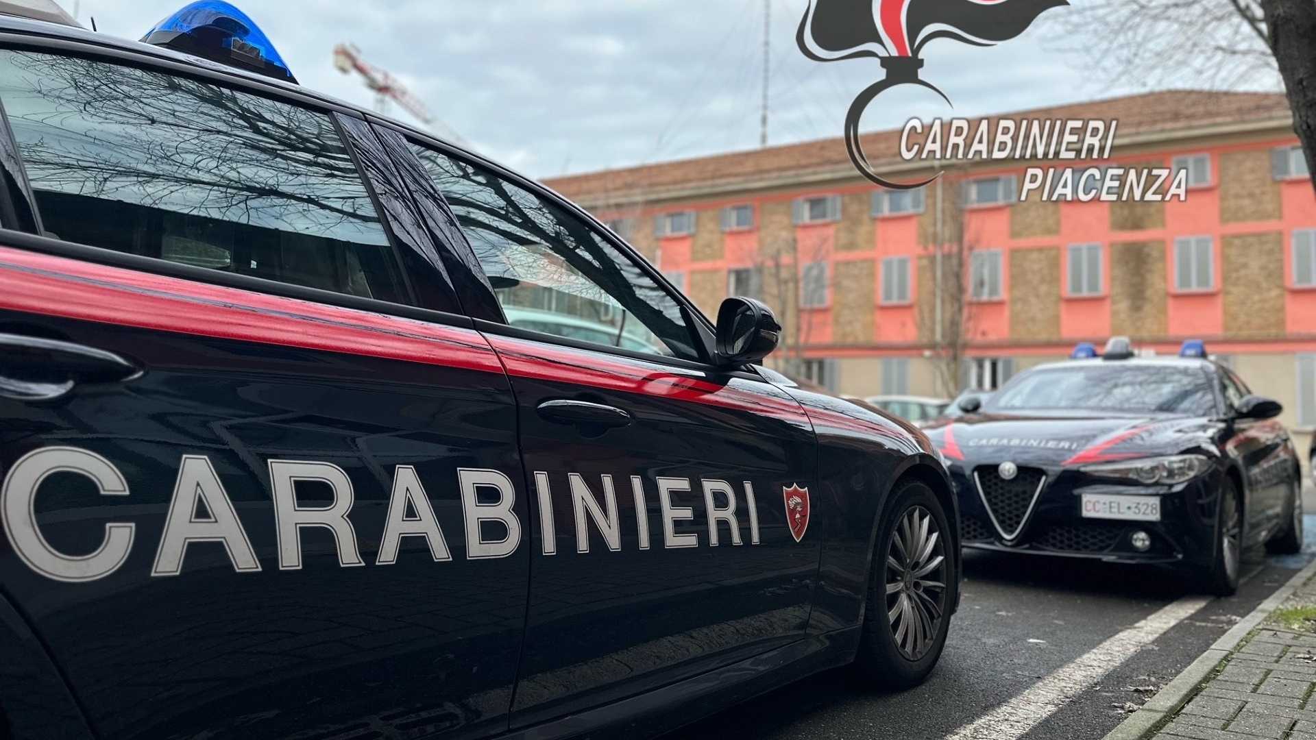 I carabinieri sono intervenuti negli uffici del corriere Ups di Sant’Antonio su segnalazione dei responsabili