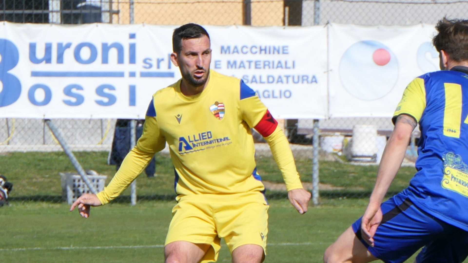 Daniel Jakimovski in azione nelle recente sfida con il Brescello Piccardo