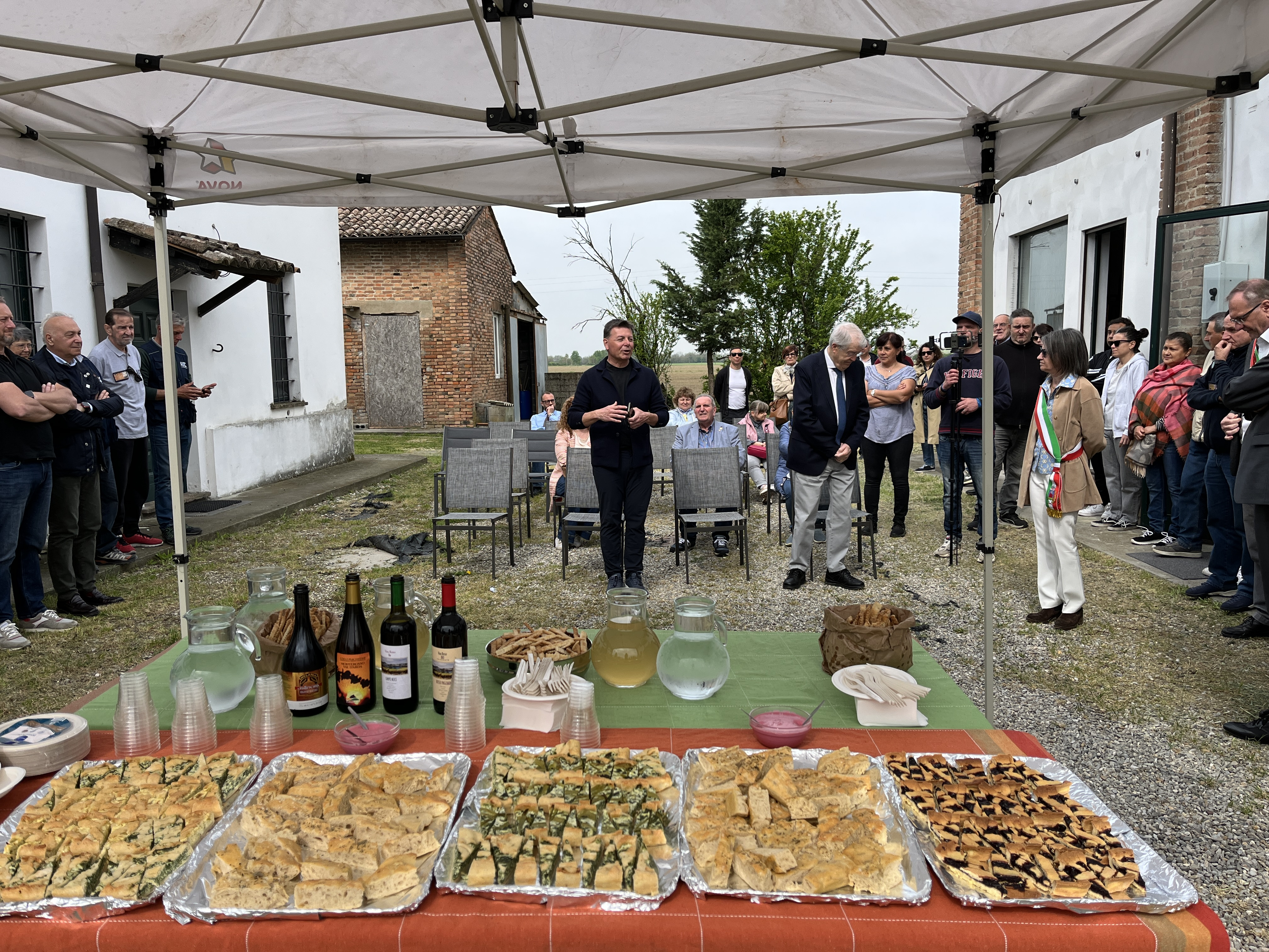 Inaugurazione laboratorio di trasformazione alimentare e sociale di Caritas diocesana