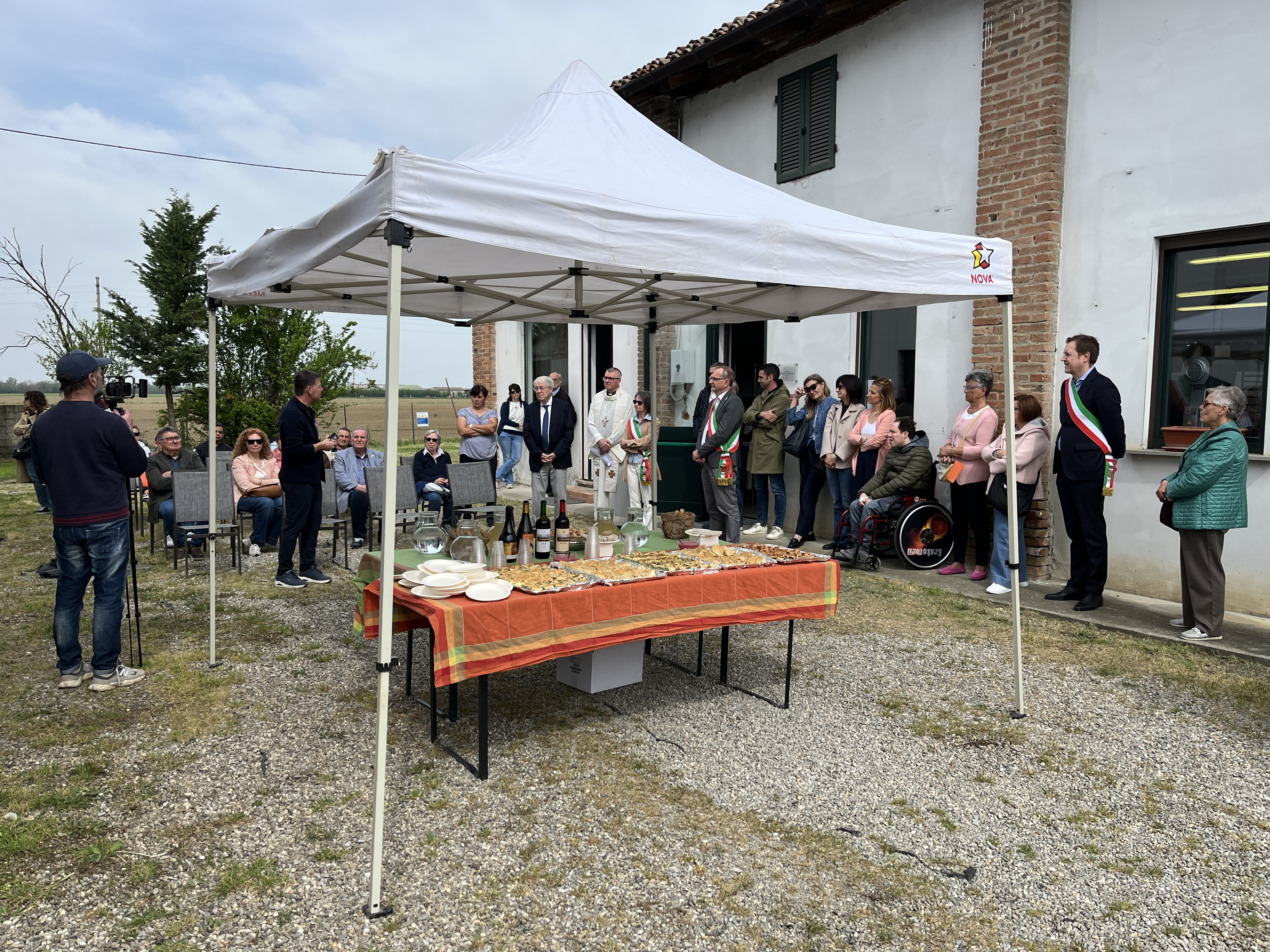 Inaugurazione laboratorio di trasformazione alimentare e sociale di Caritas diocesana