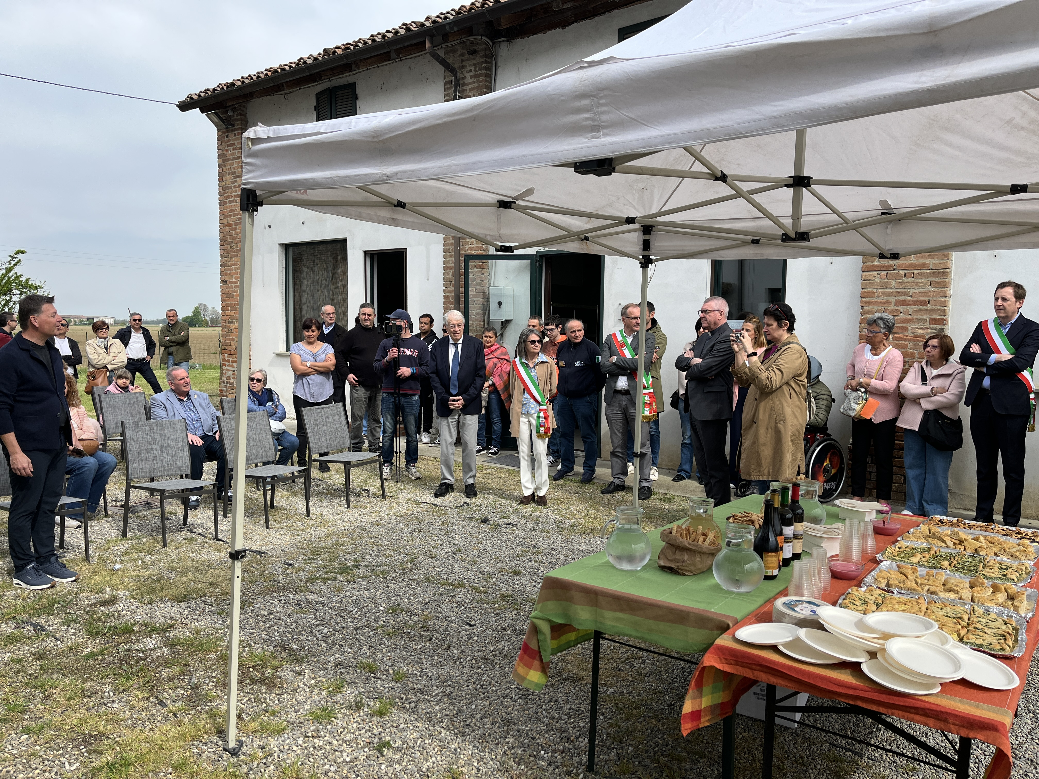 Inaugurazione laboratorio di trasformazione alimentare e sociale di Caritas diocesana