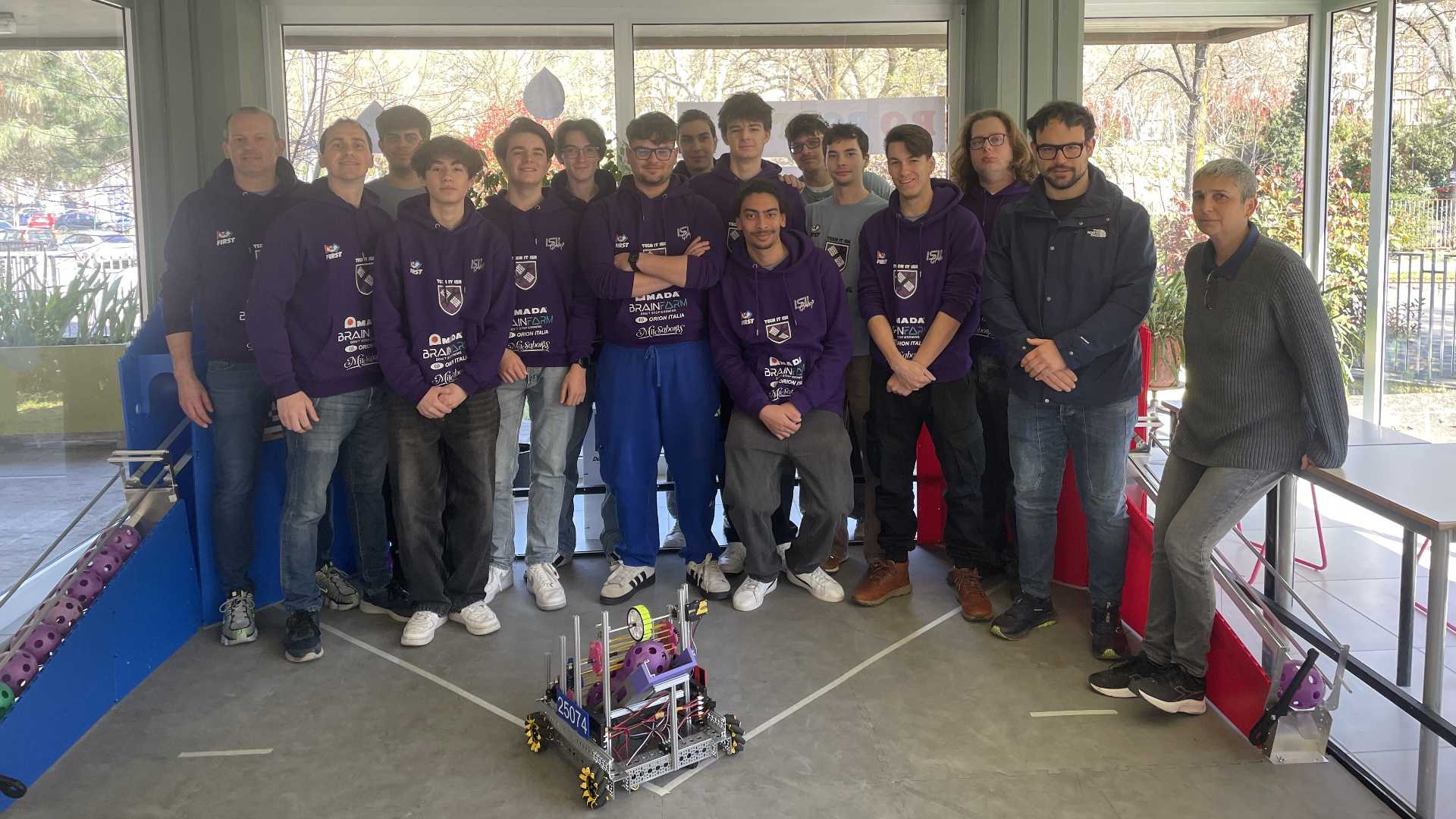 Isii Marconi Robotica First Tech Challenge