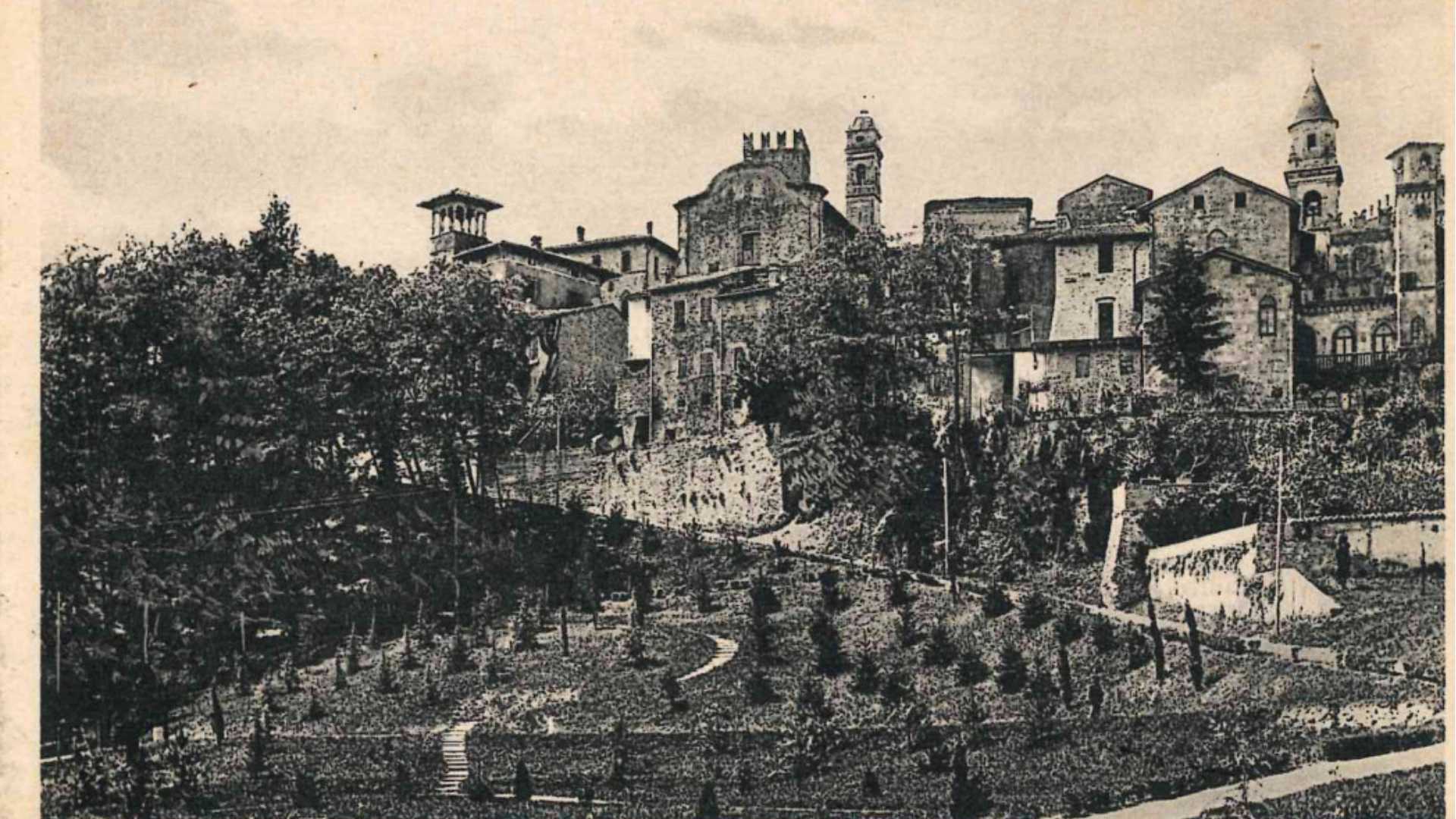 Parco del Littorio, dove oggi c'è il Parco delle Driadi, in una cartolina degli anni Trenta