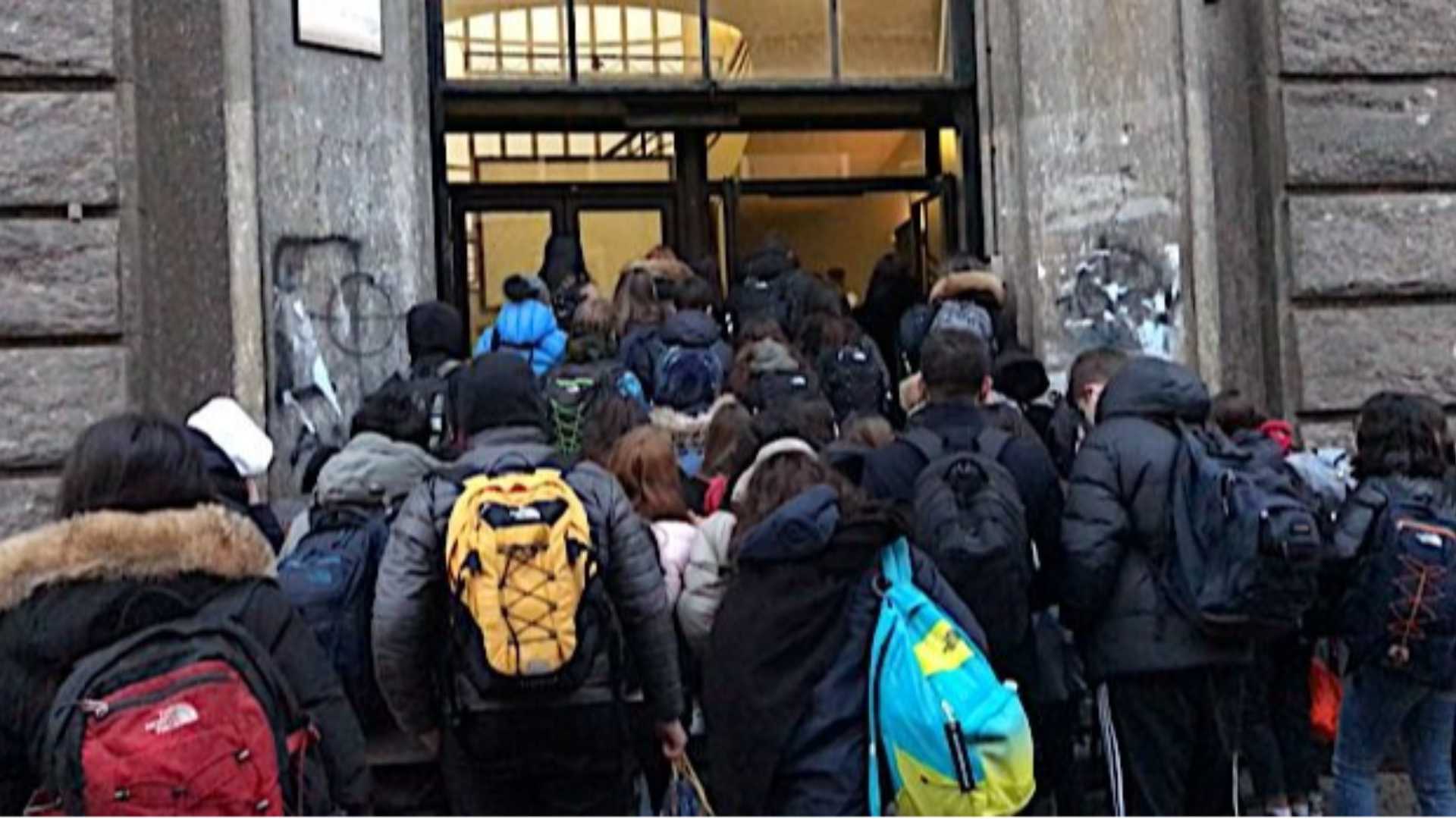 Bullismo e omofobia,
l’intervista alle scuole che provoca scintille