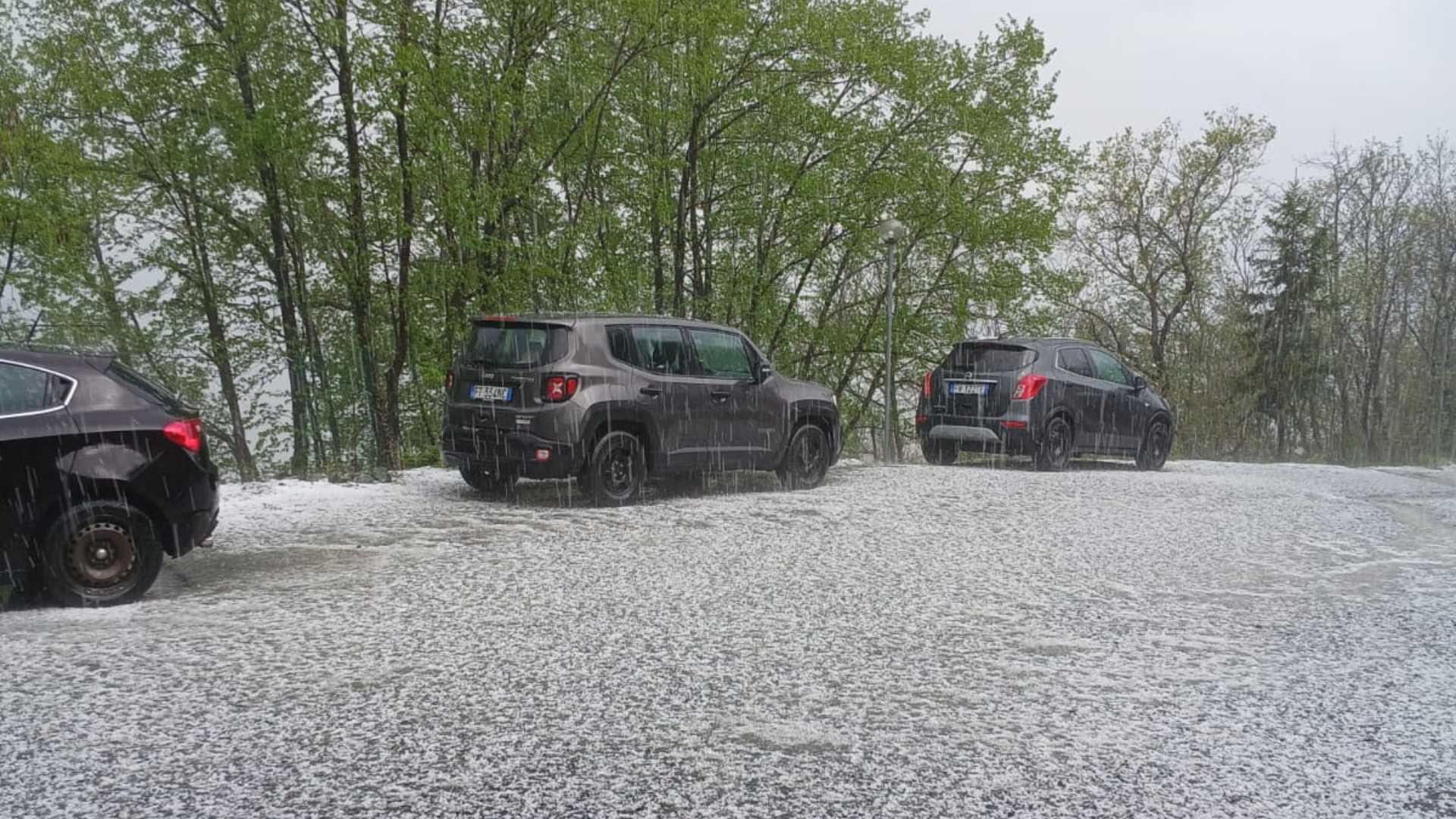 Violenta grandinata a Farini