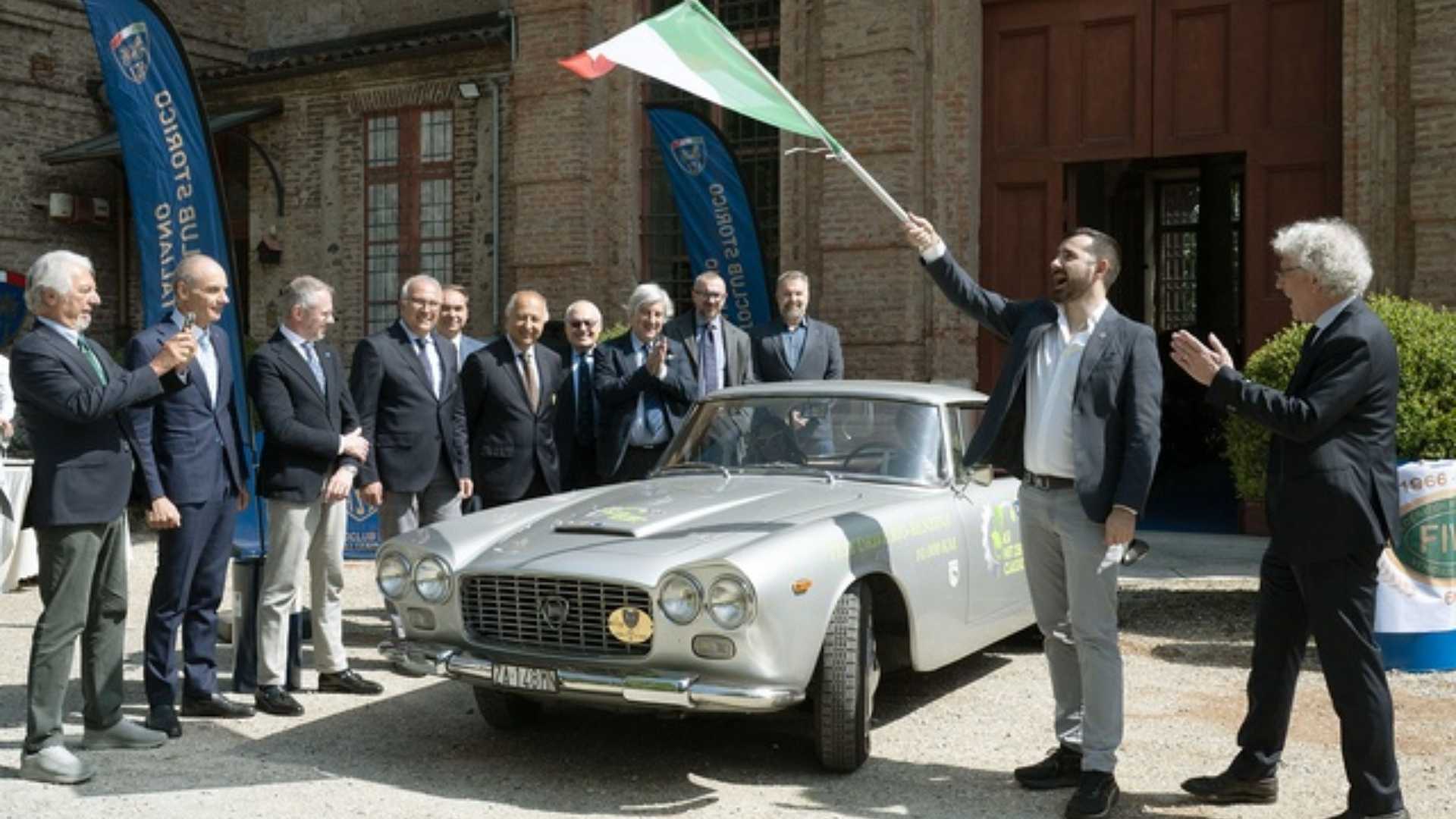 Da Torino a Palermo con un'auto storica a bio-benzina: partita la sfida dell'ASI